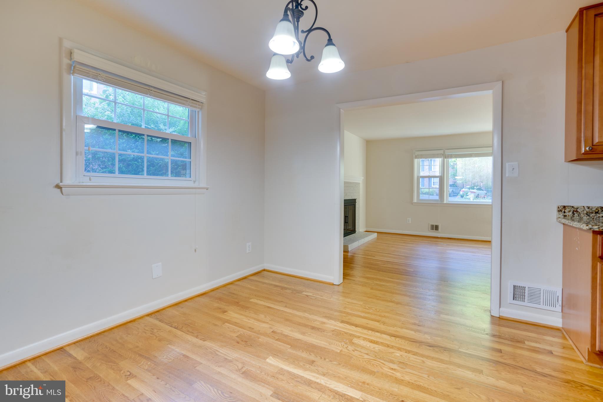 4500 Peacock Ave