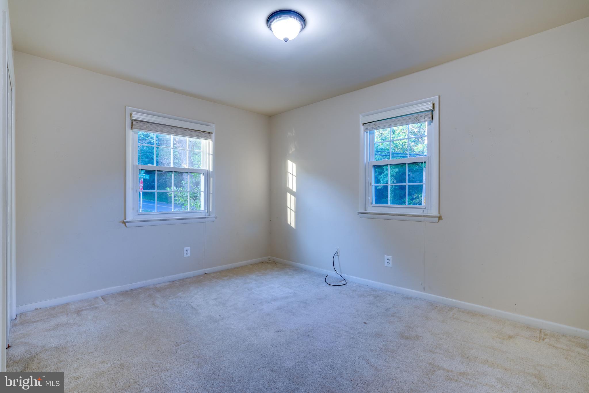 4500 Peacock Ave