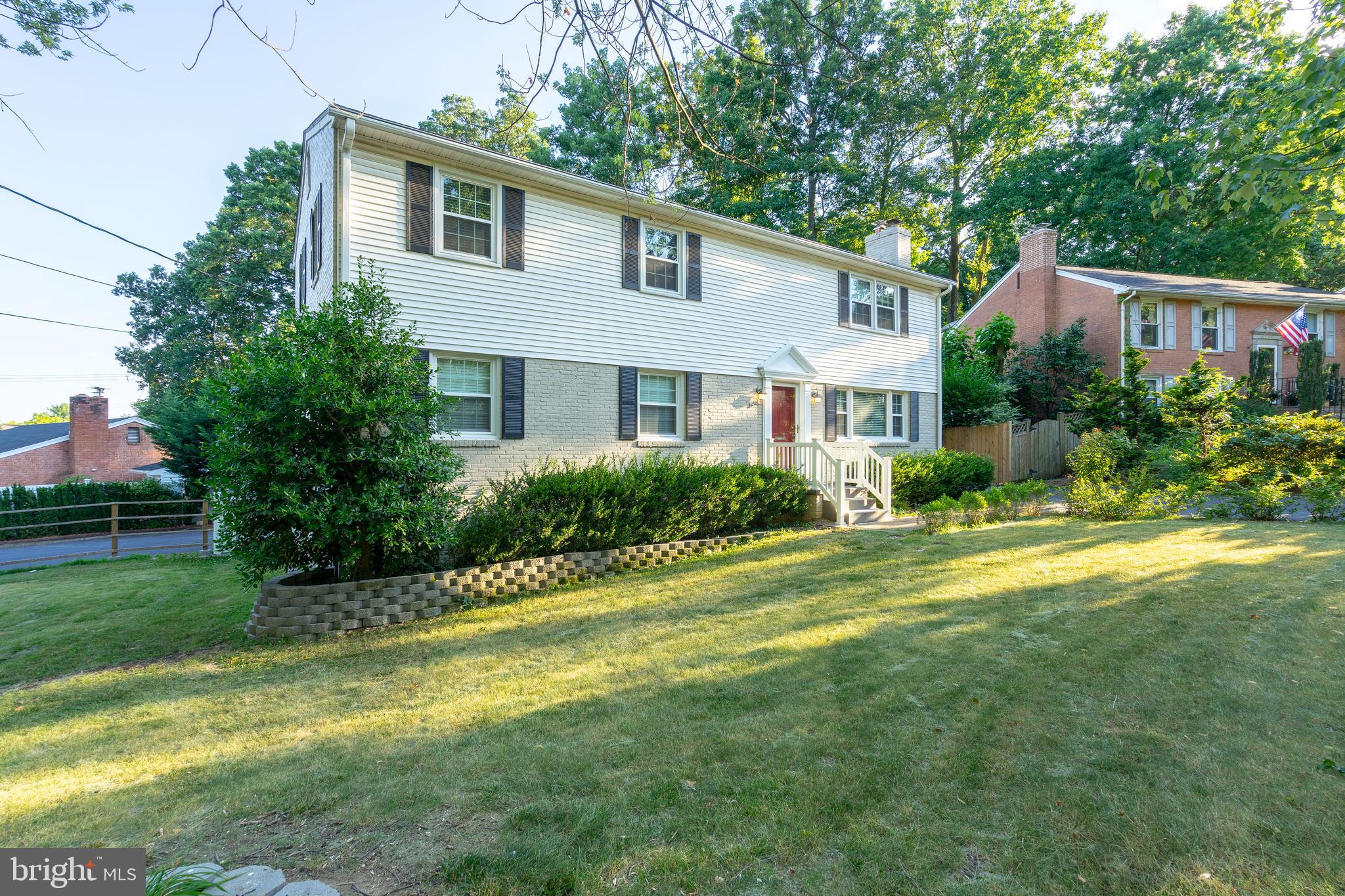 4500 Peacock Ave
