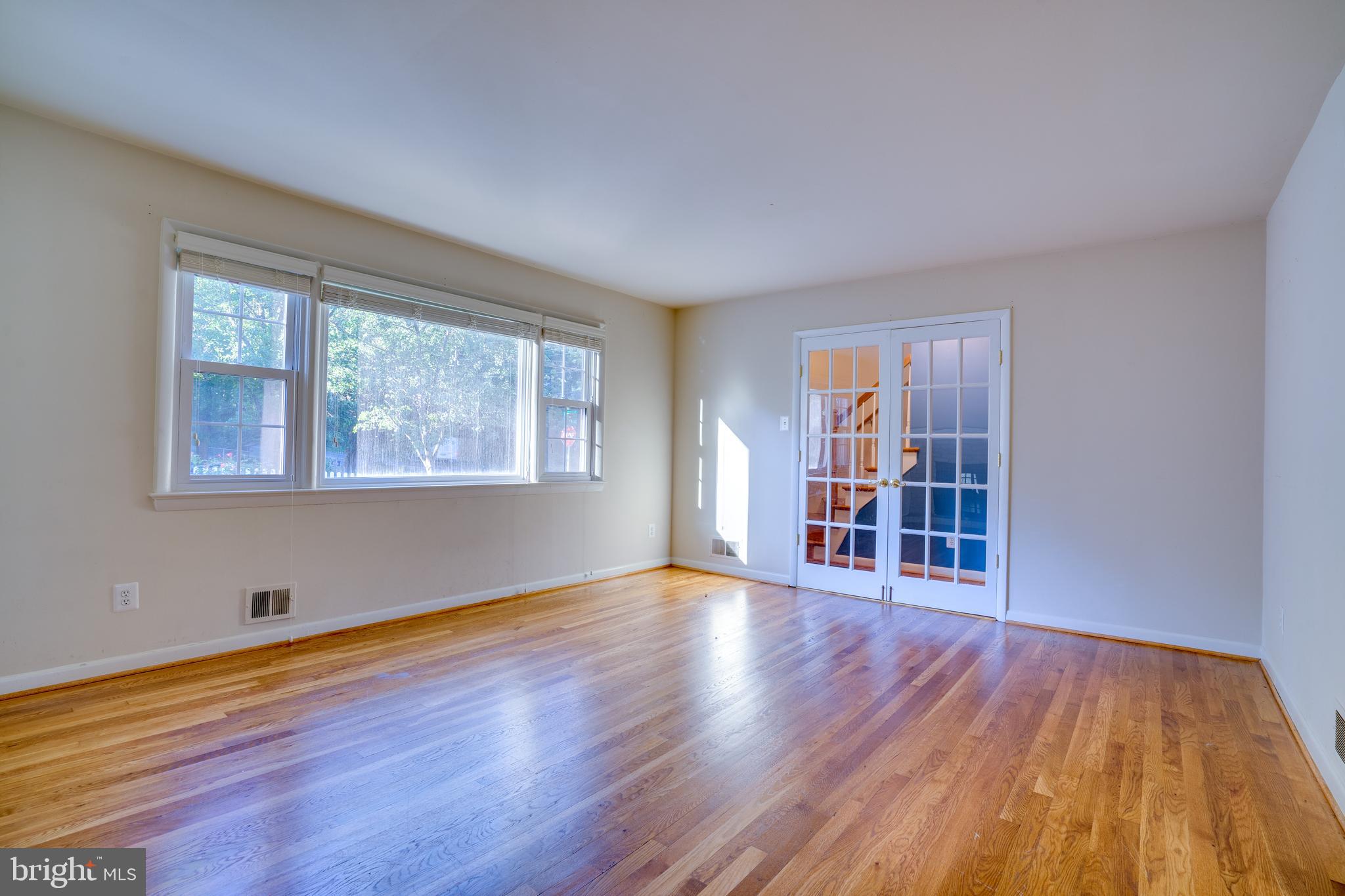 4500 Peacock Ave