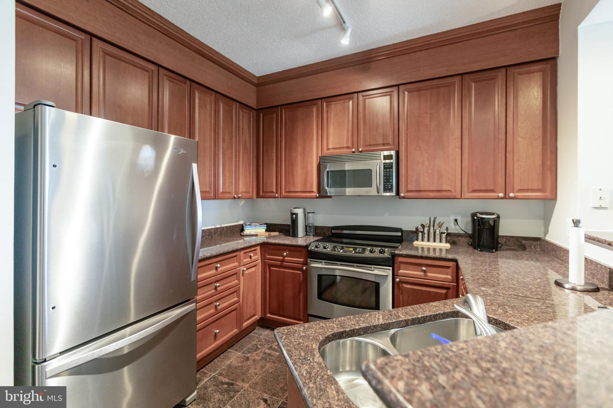 3101 N Hampton Dr #1619