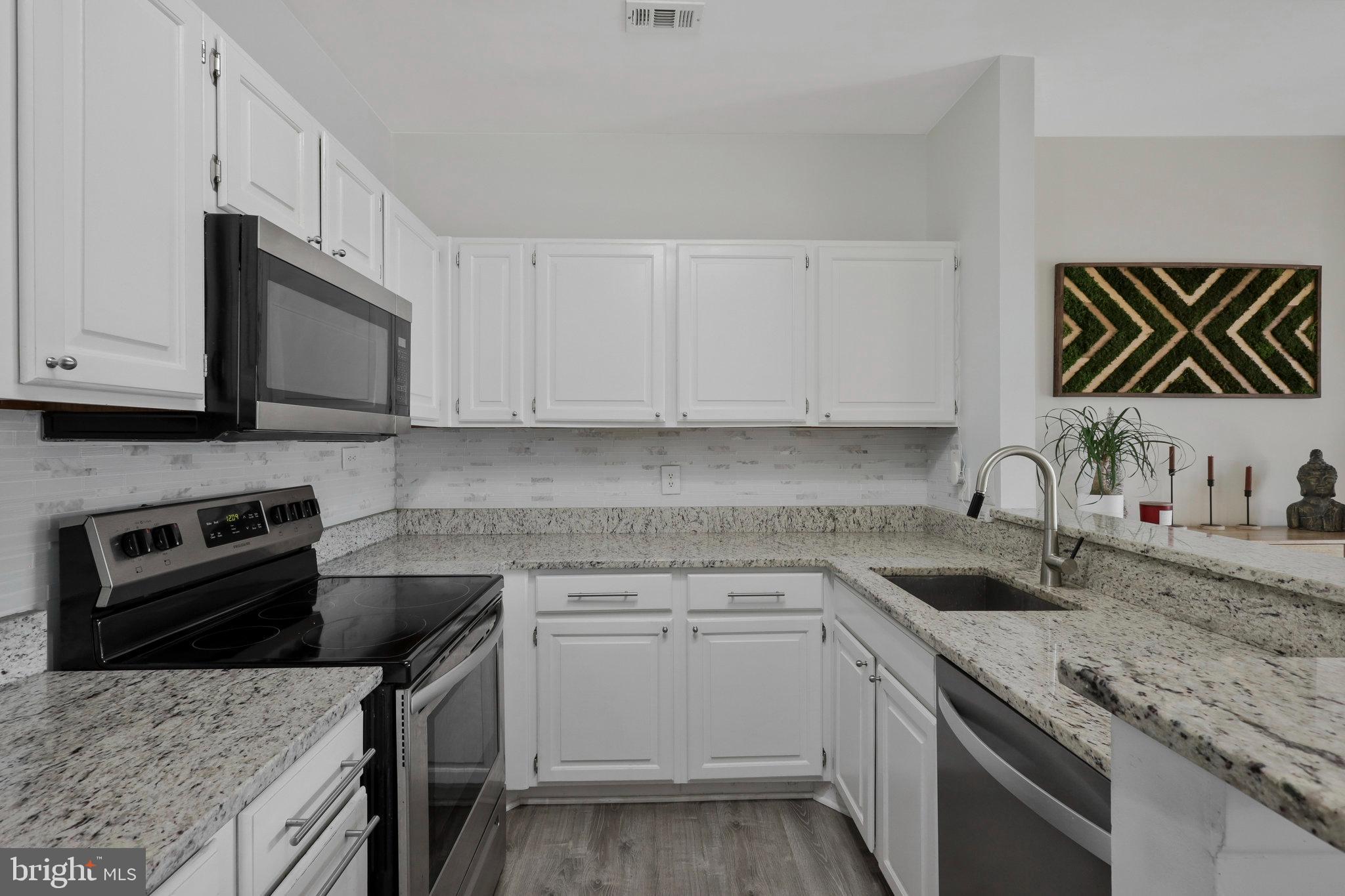 271 S PICKETT ST #302