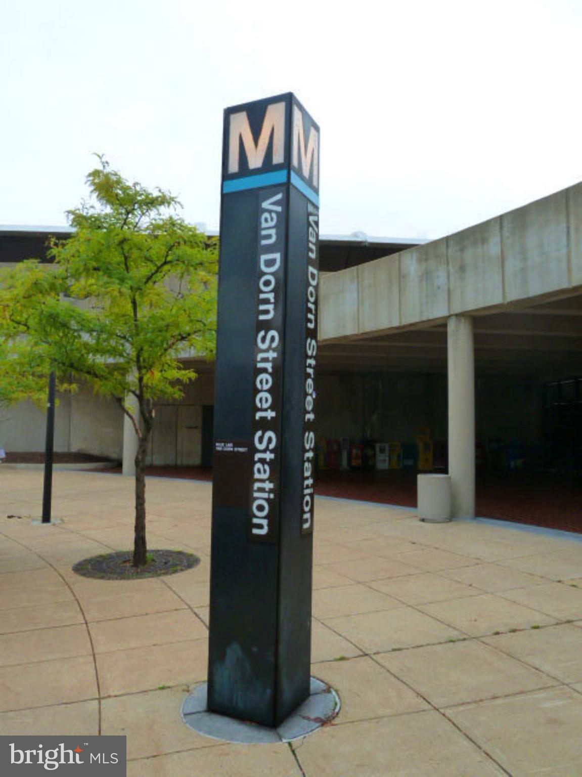 271 S PICKETT ST #302