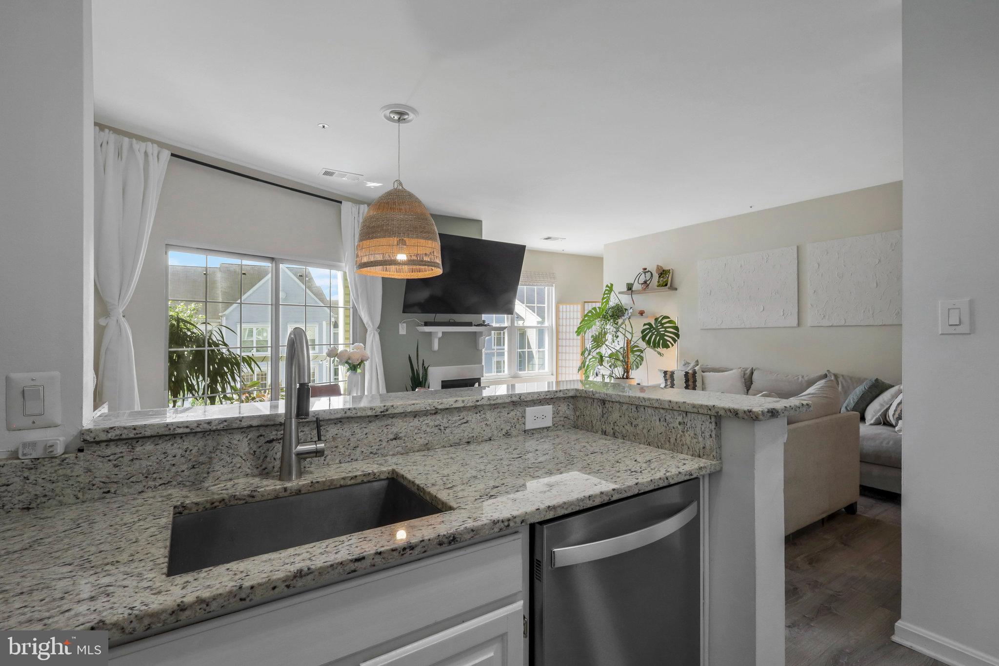 271 S PICKETT ST #302