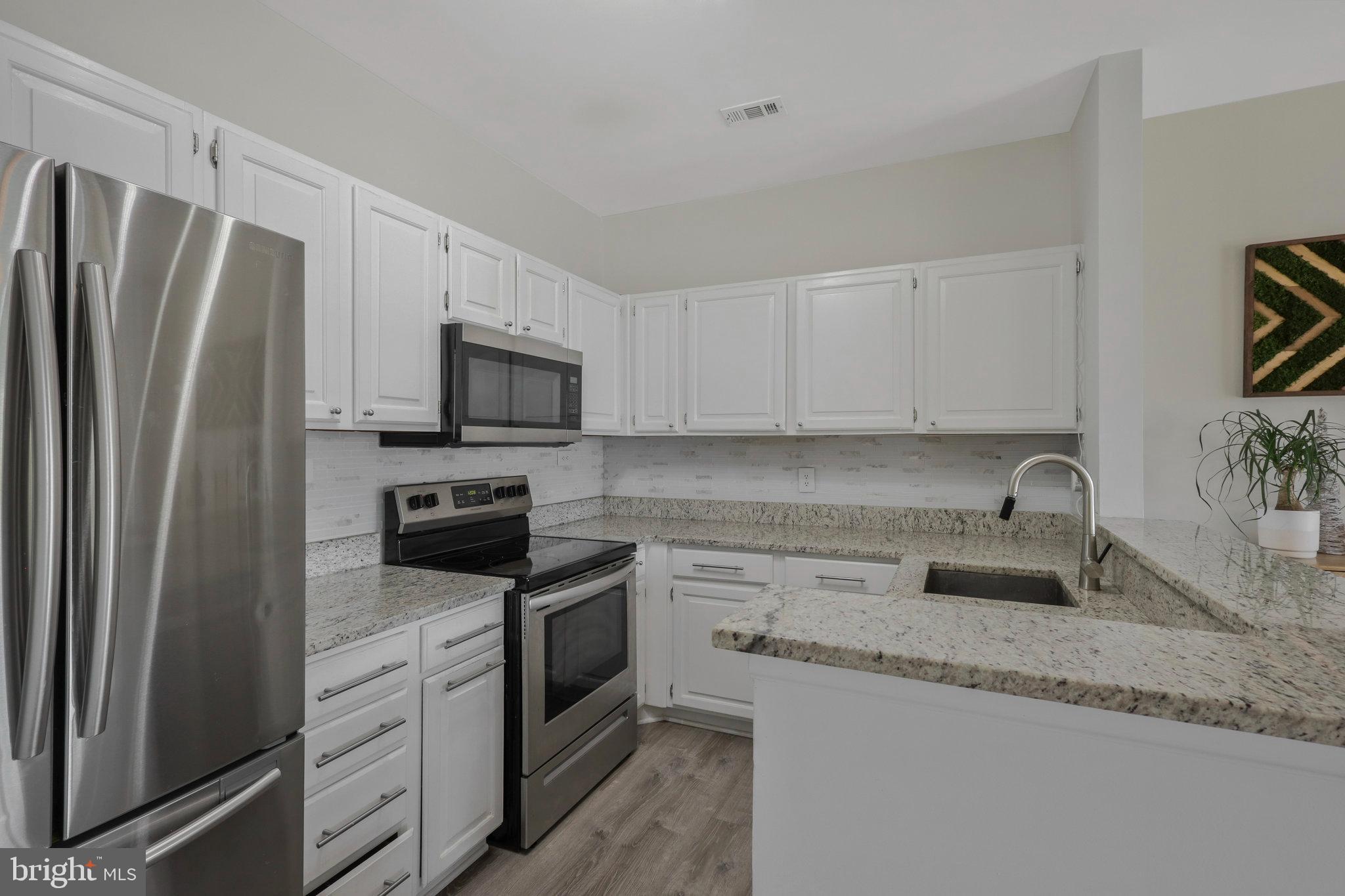 271 S PICKETT ST #302