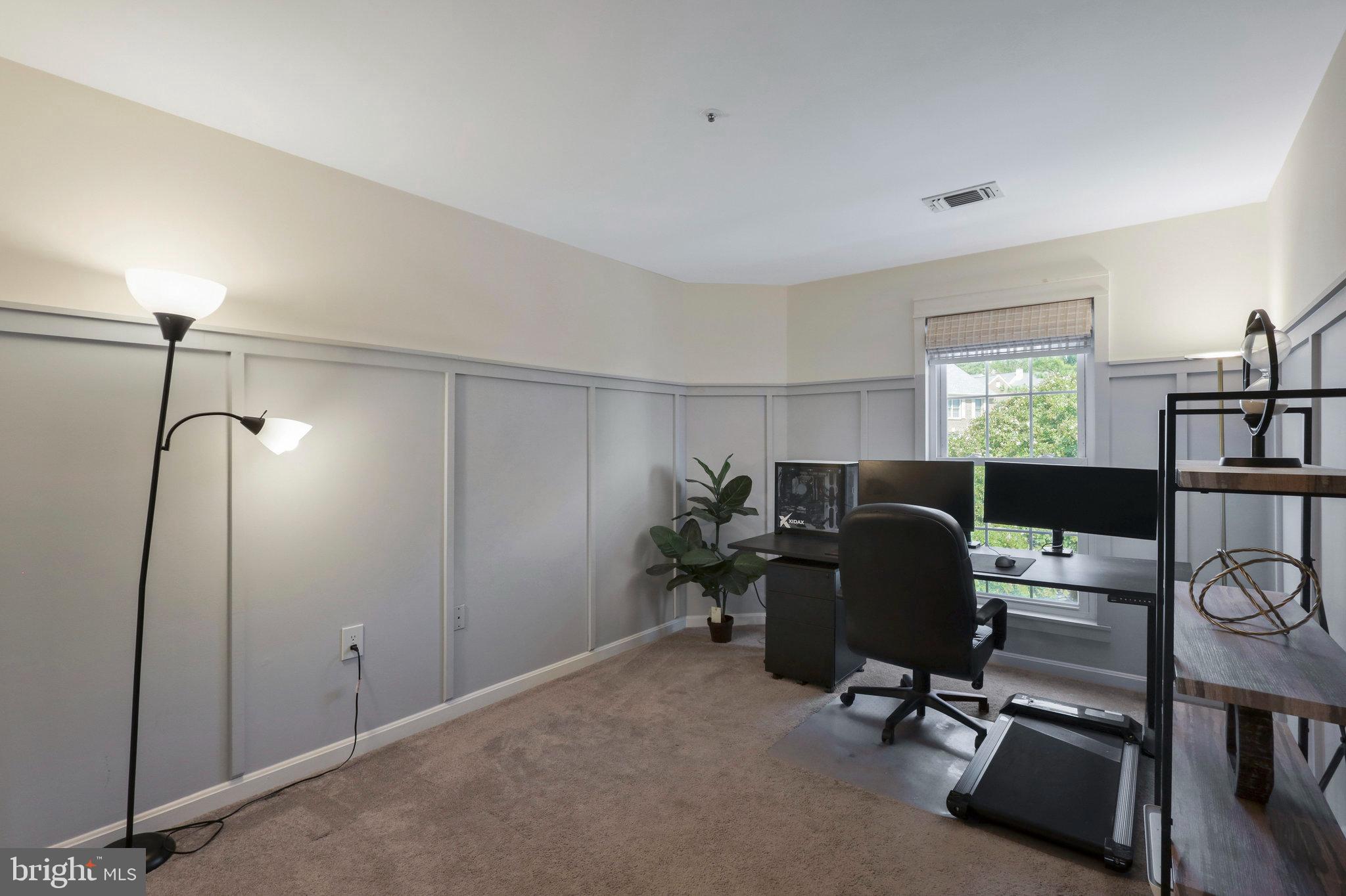 271 S PICKETT ST #302