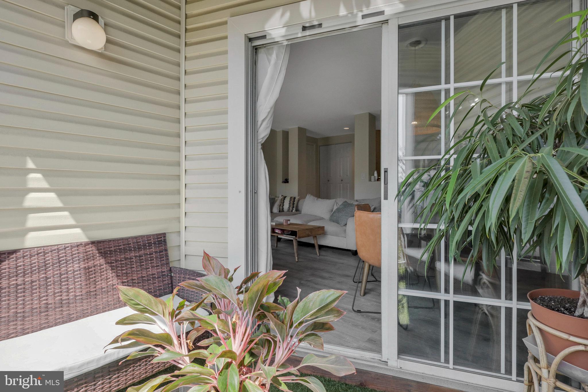 271 S PICKETT ST #302