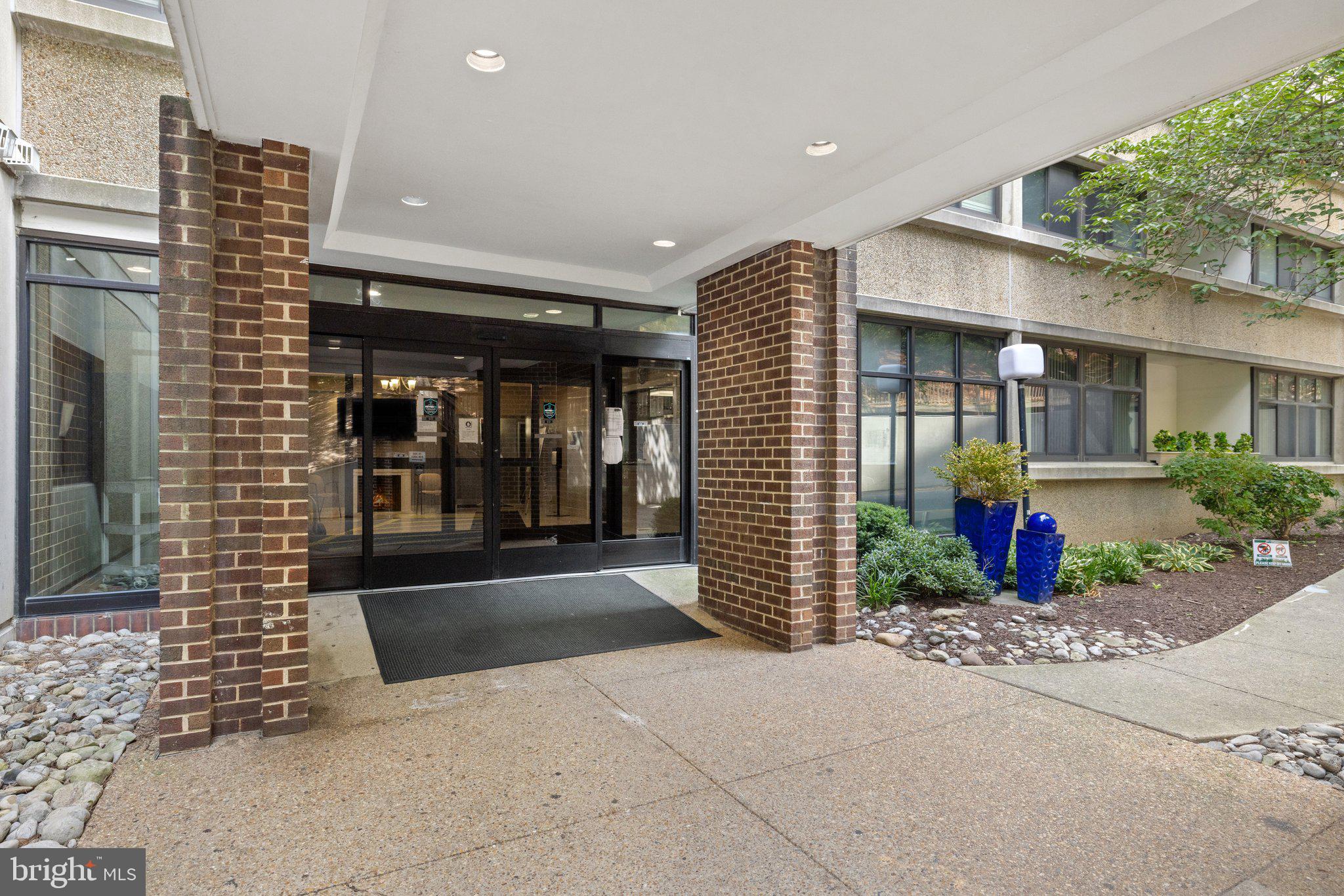 5911 Edsall Rd #310