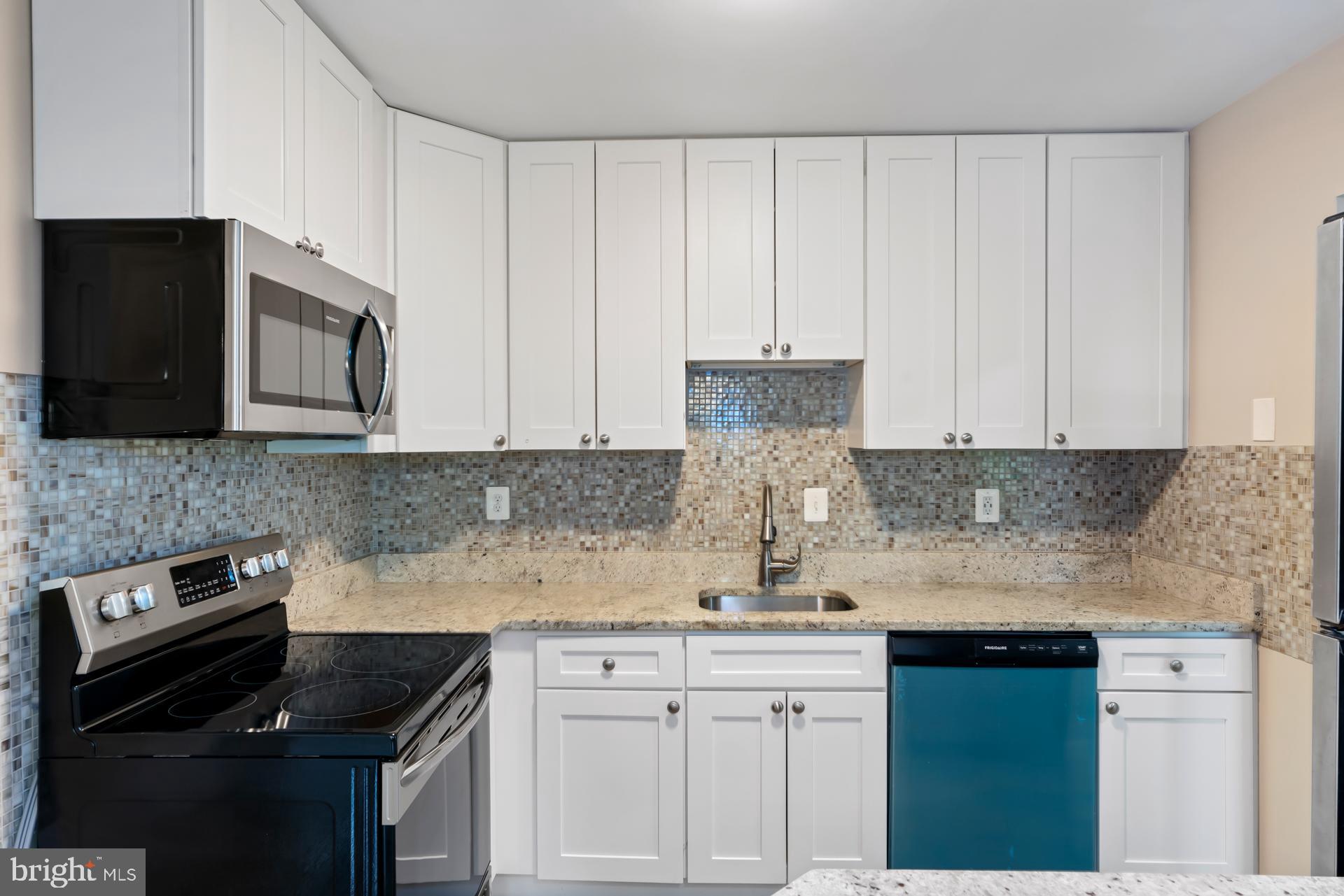6280 Edsall Rd #401
