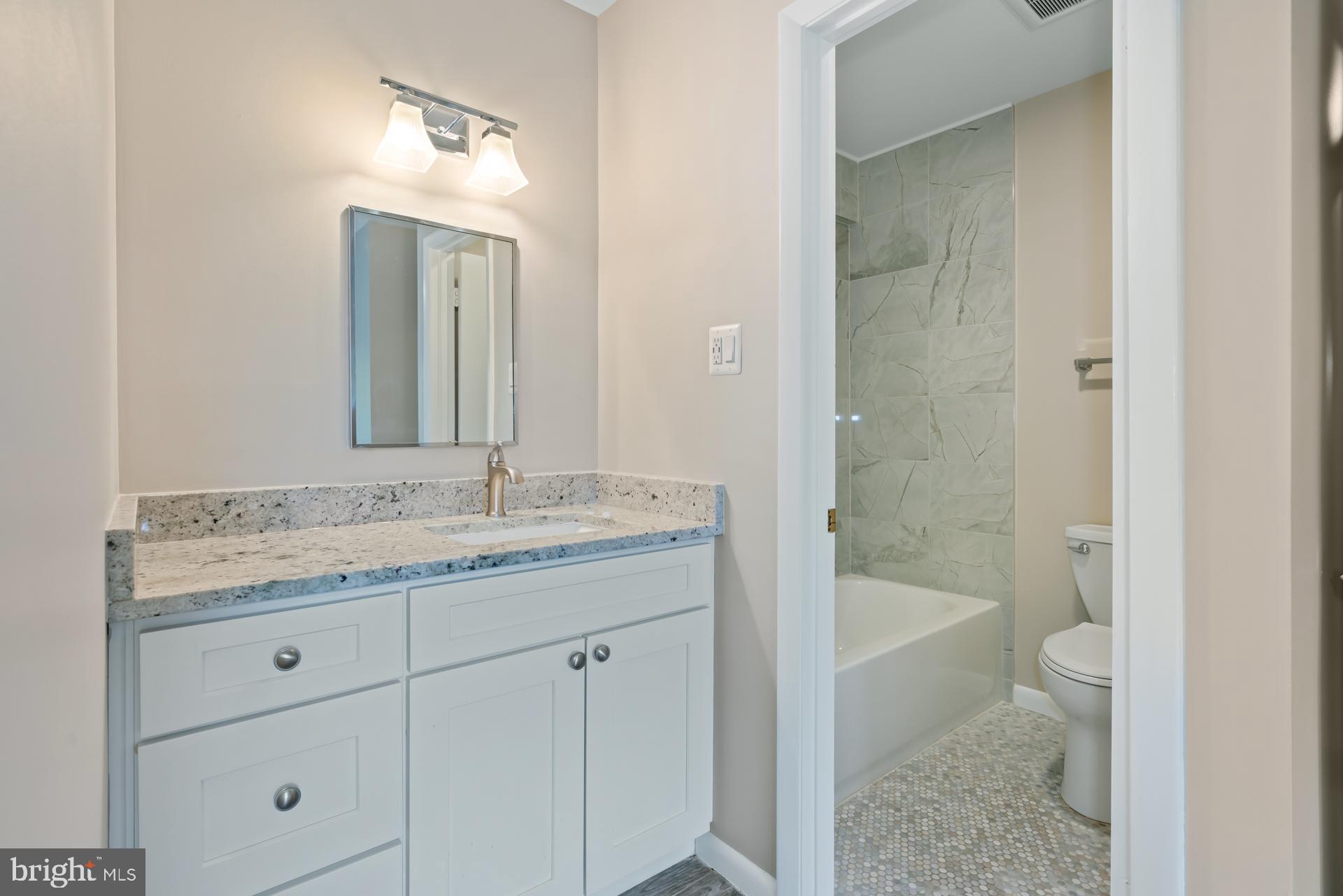 6280 Edsall Rd #401