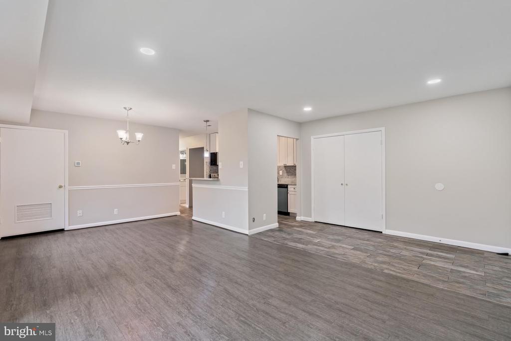 6280 Edsall Rd #401