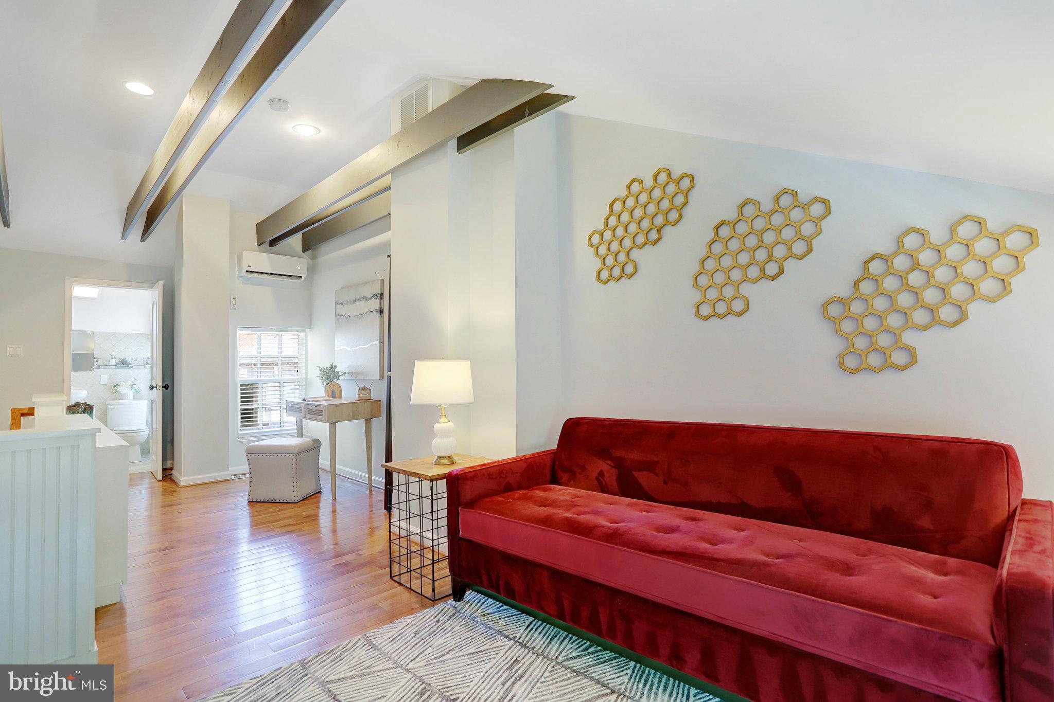 126 N Patrick St
