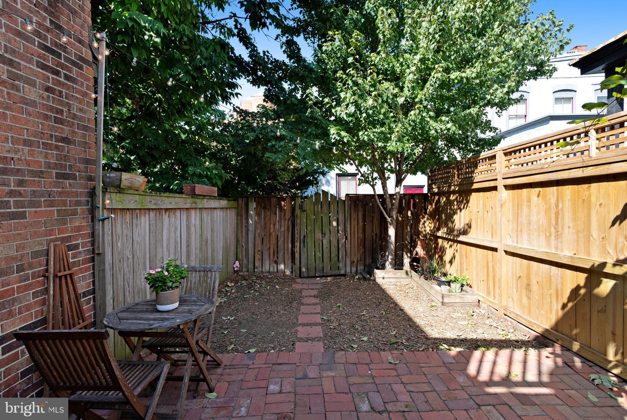 126 N Patrick St
