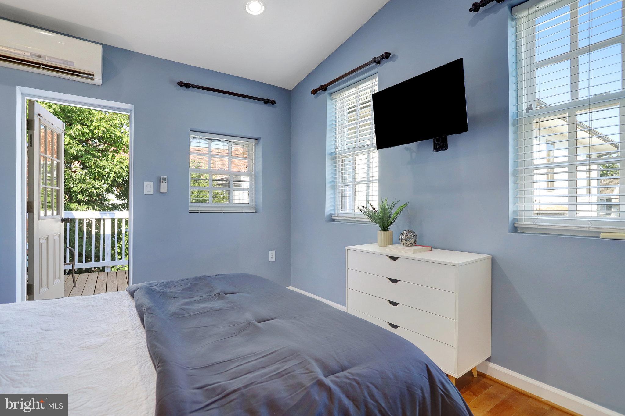 126 N Patrick St