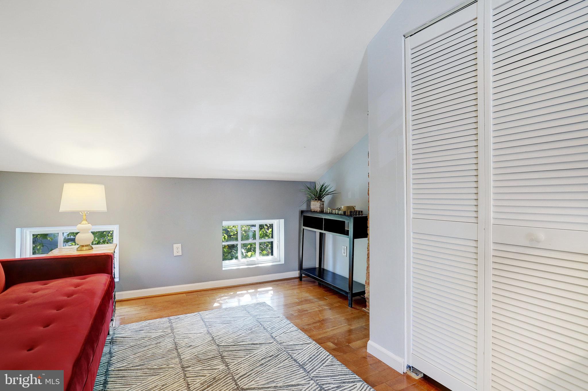 126 N Patrick St