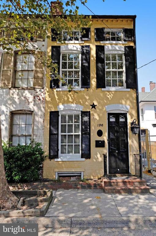126 N Patrick St