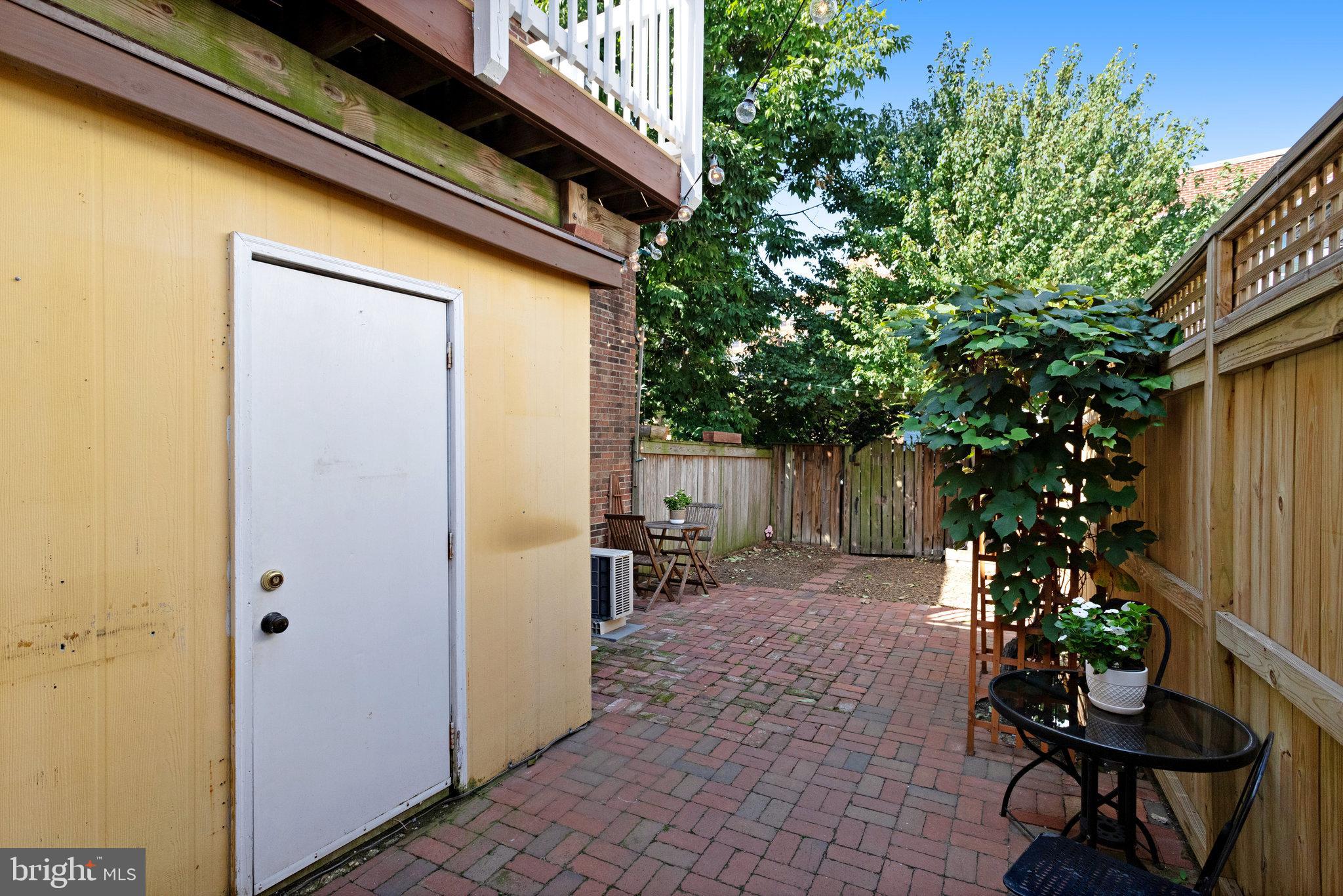 126 N Patrick St