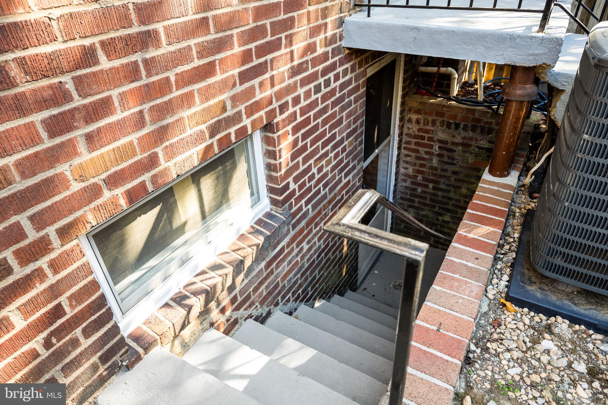 1118 Portner Rd