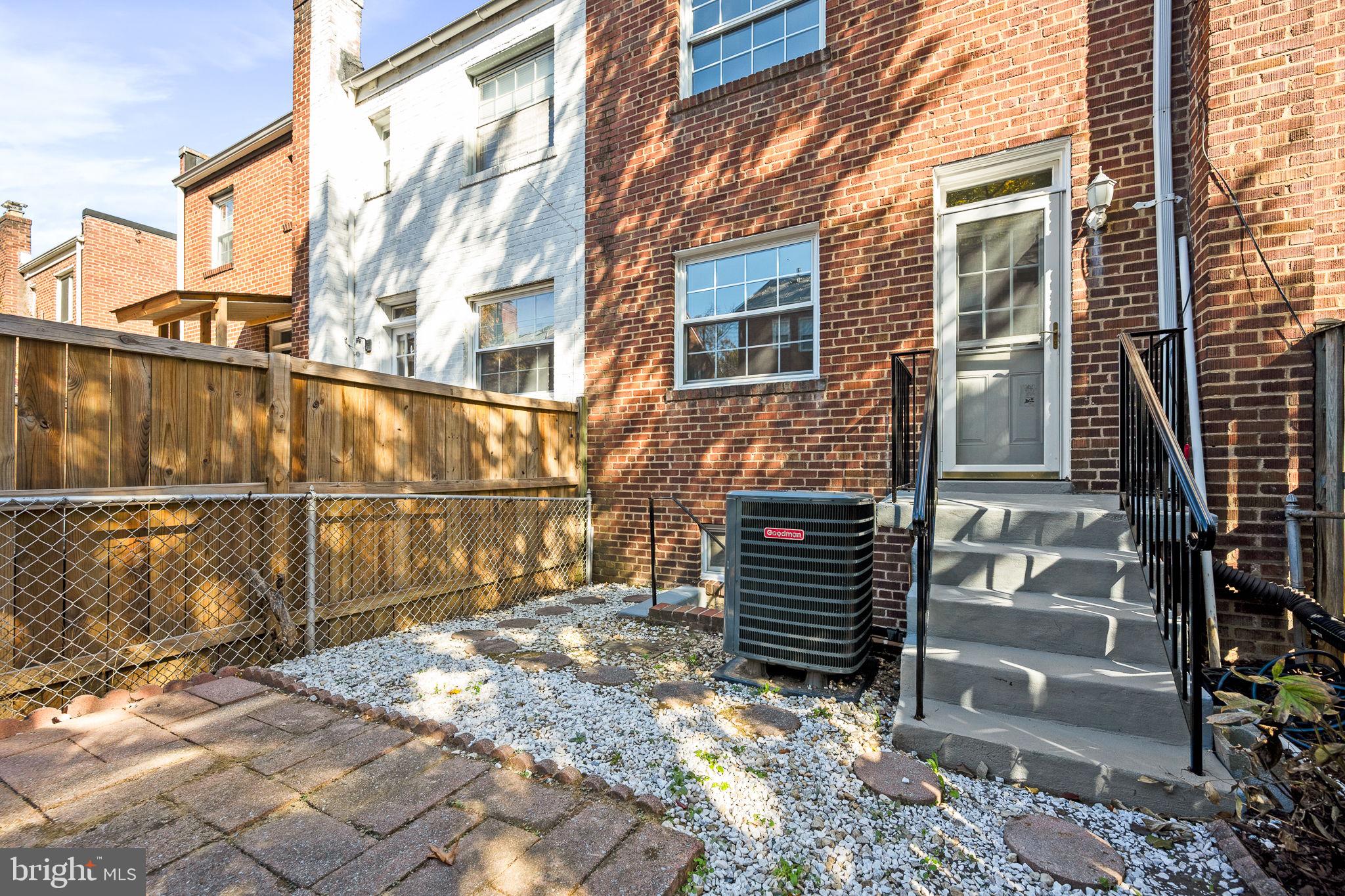 1118 Portner Rd