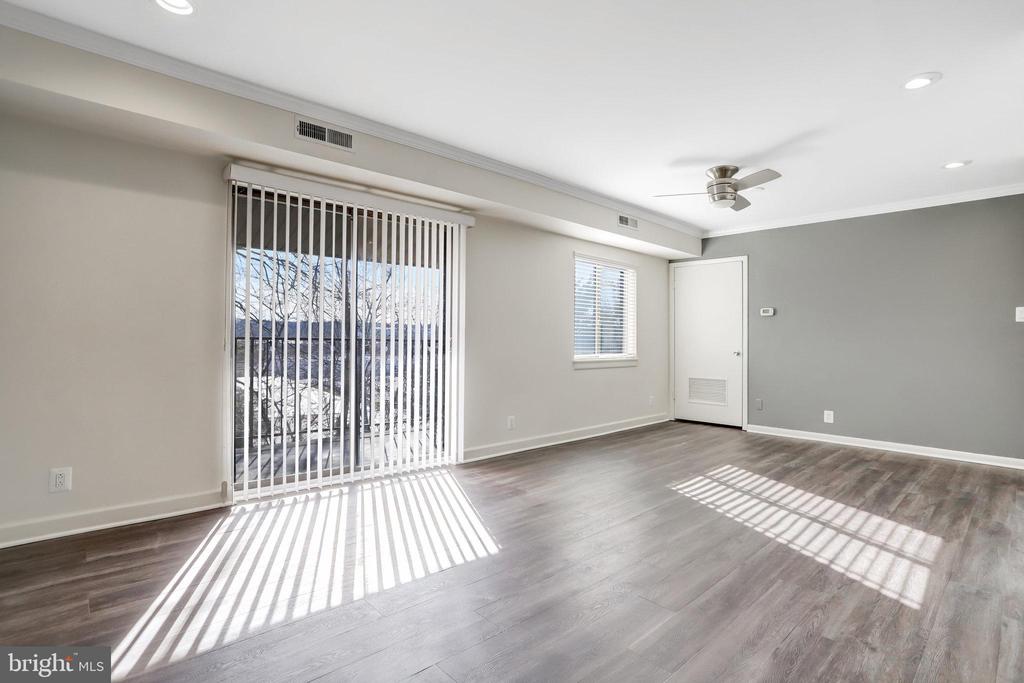 6260 EDSALL RD #403