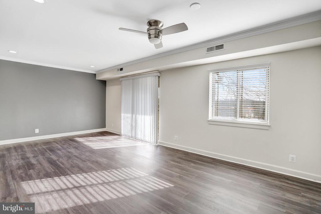 6260 EDSALL RD #403