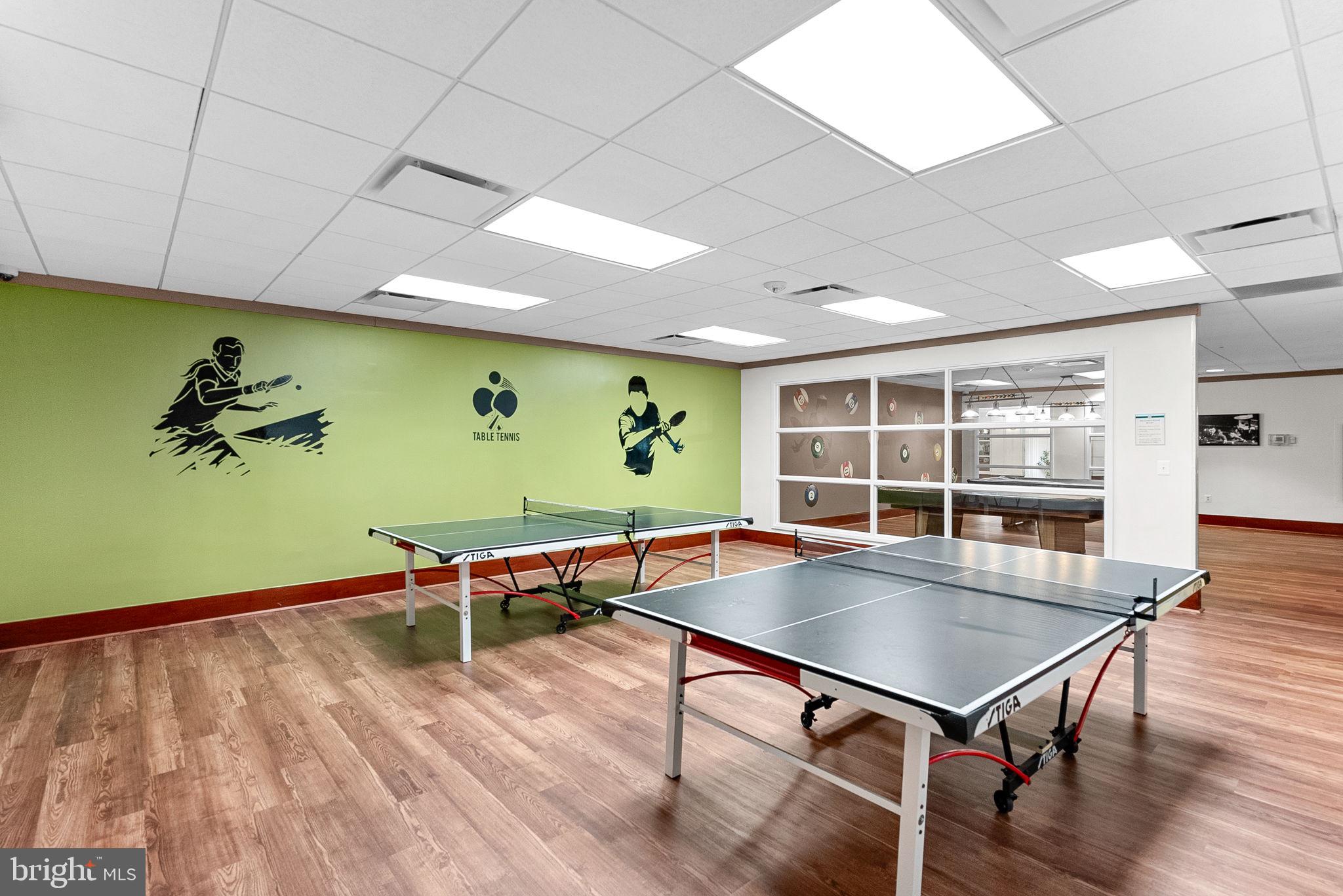 307 Yoakum Pkwy #1718