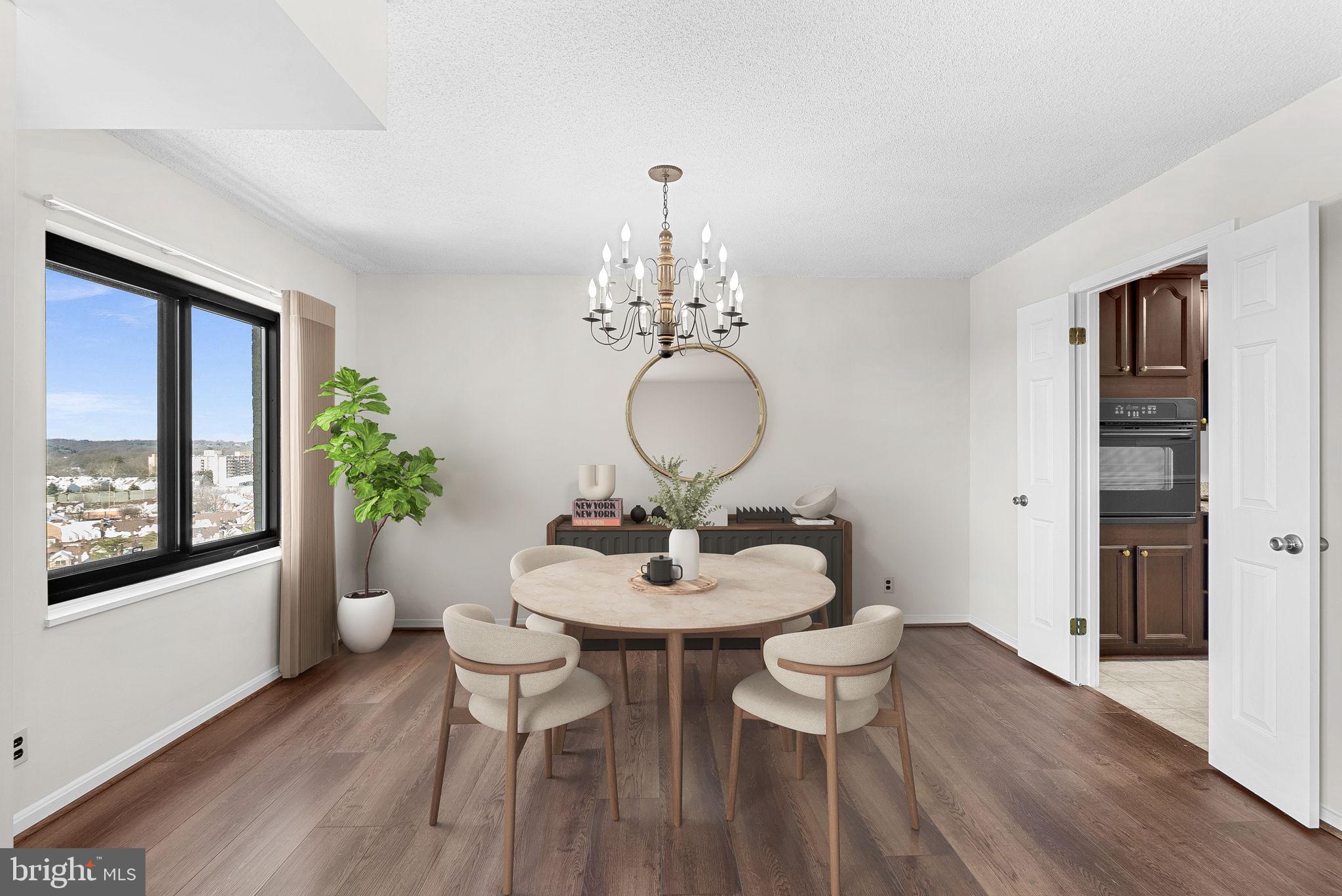 307 Yoakum Pkwy #1718