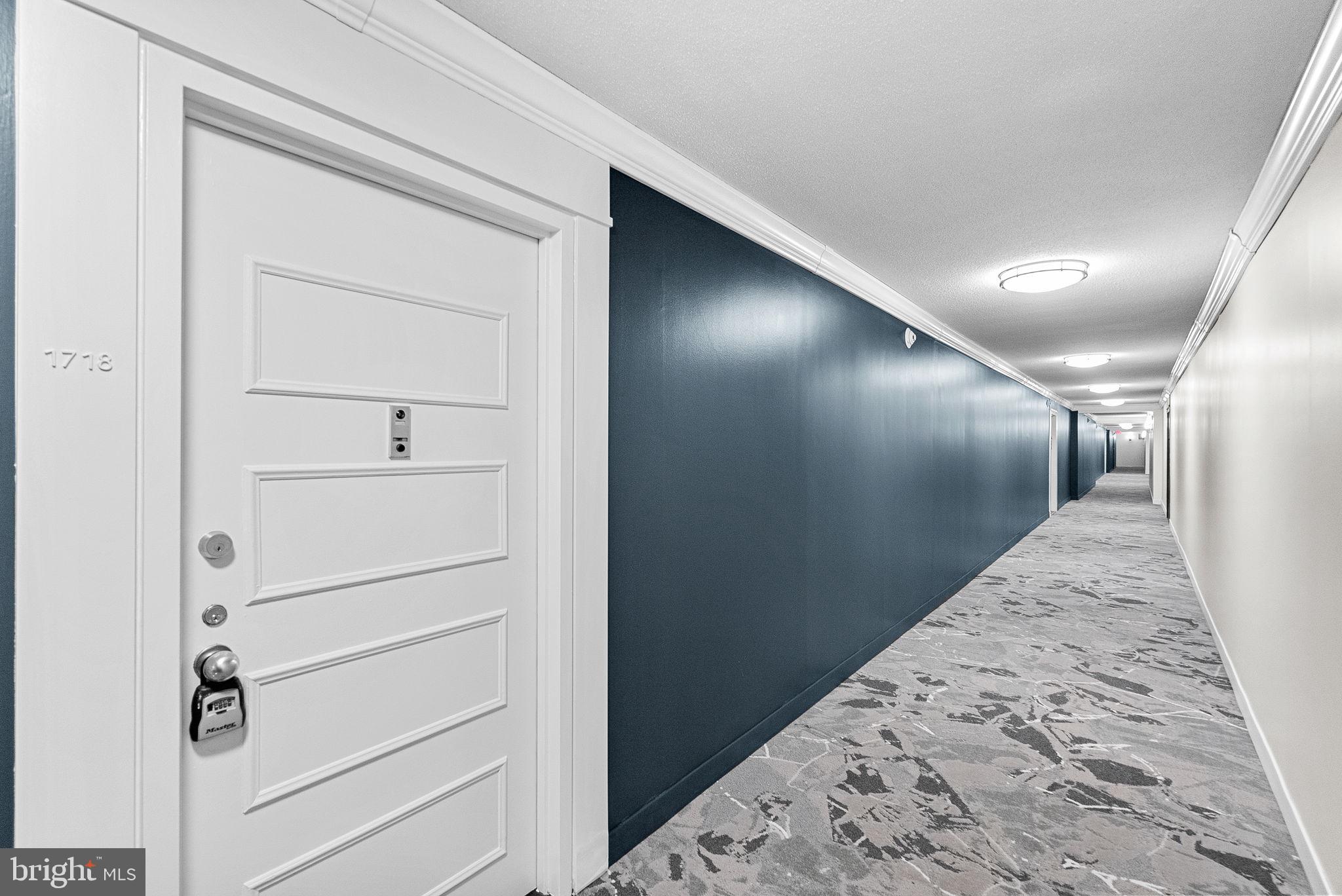 307 Yoakum Pkwy #1718