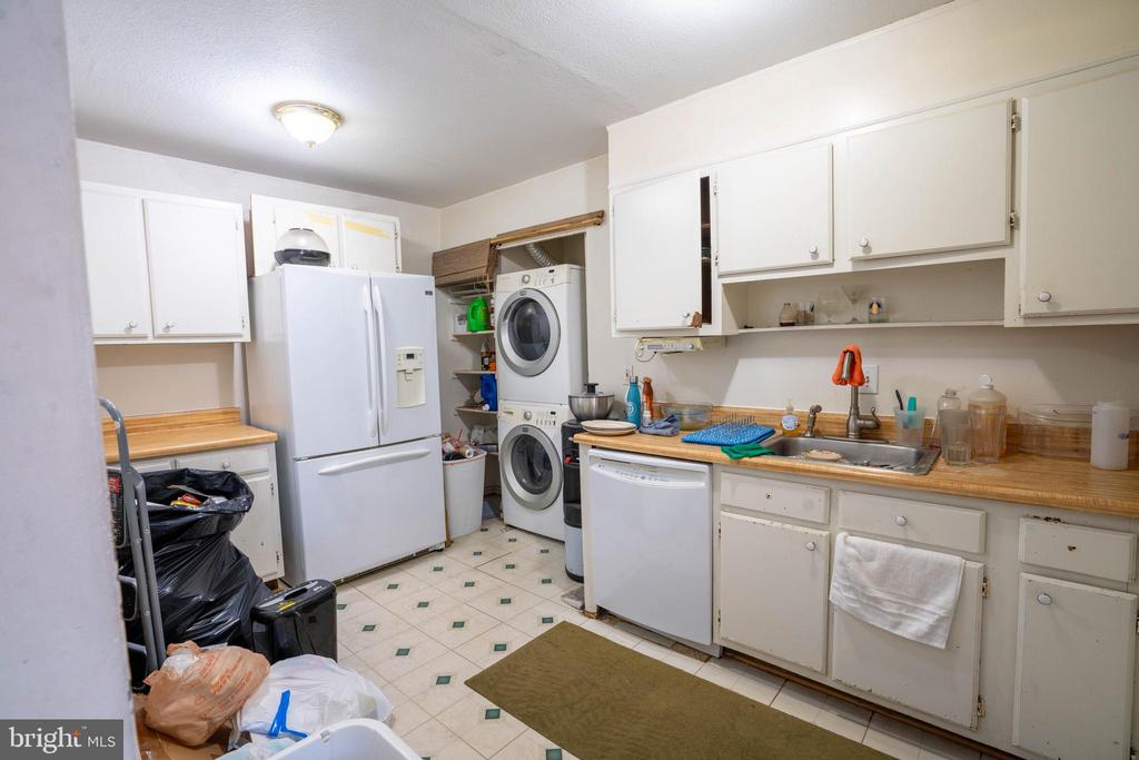6101 Edsall Rd #602