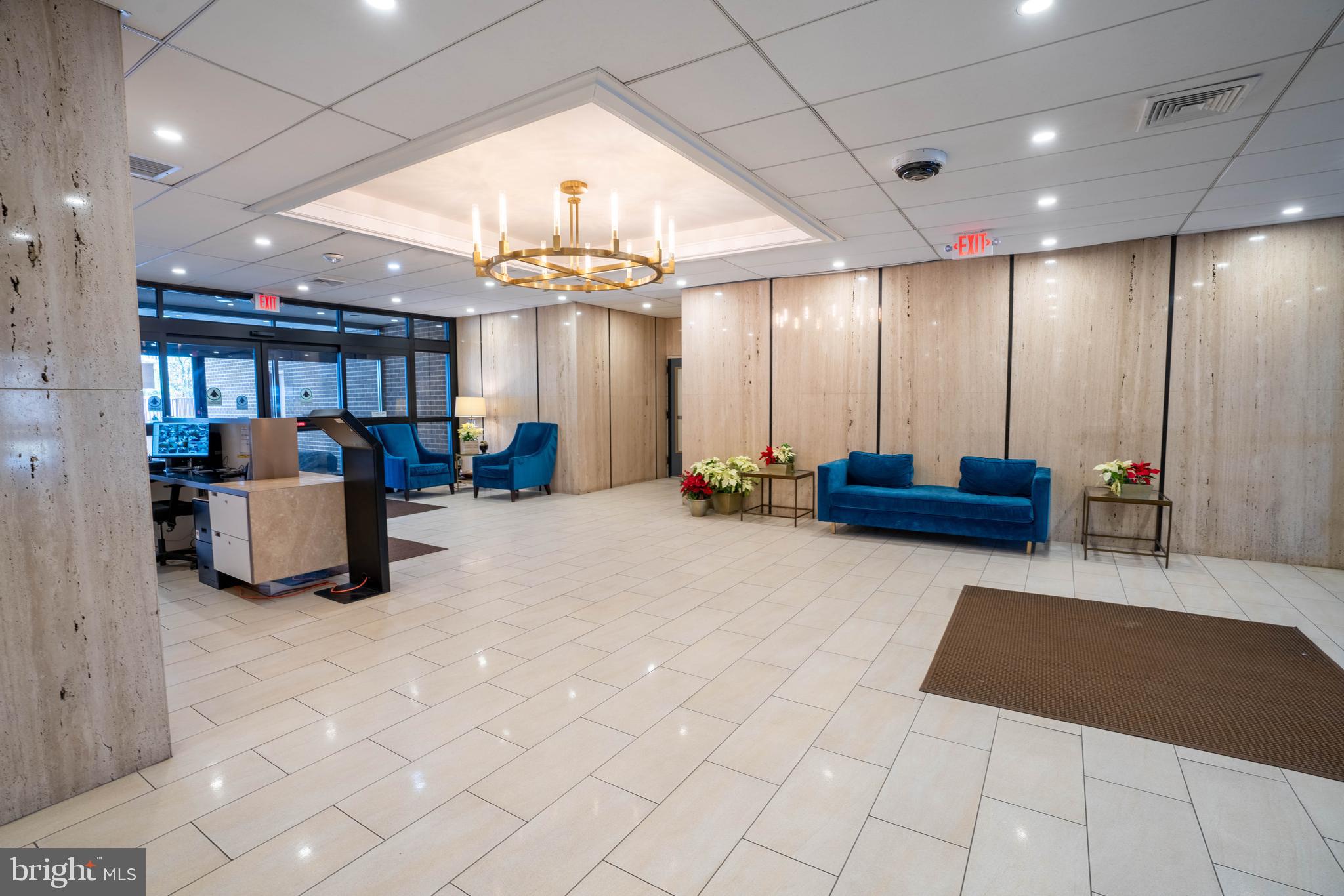 6101 Edsall Rd #602