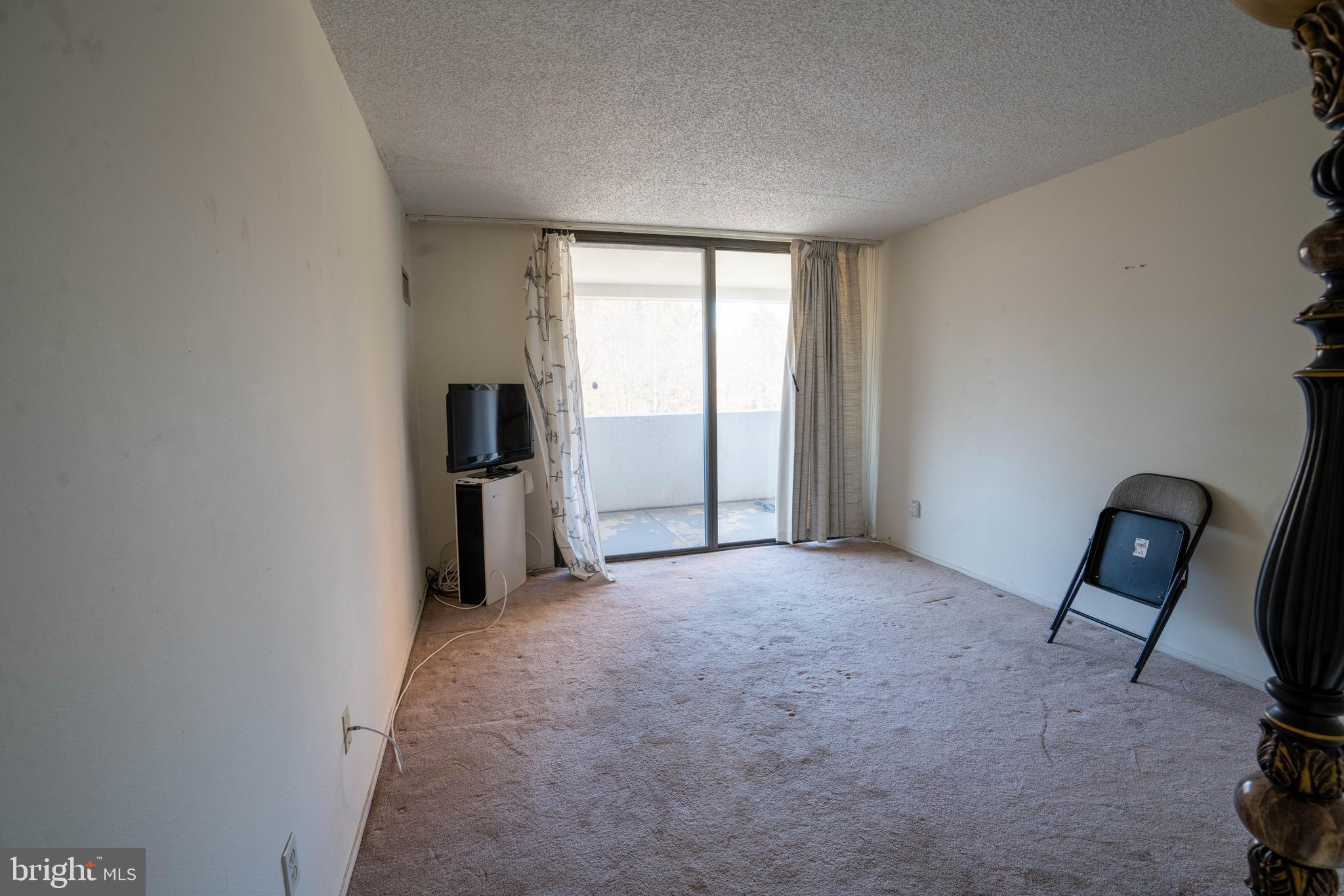 6101 Edsall Rd #602
