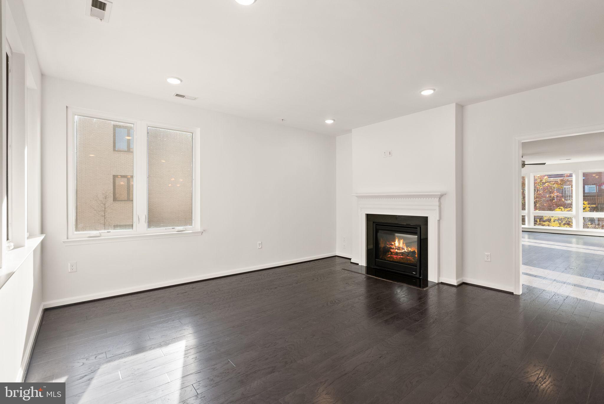 110 S PICKETT ST #102