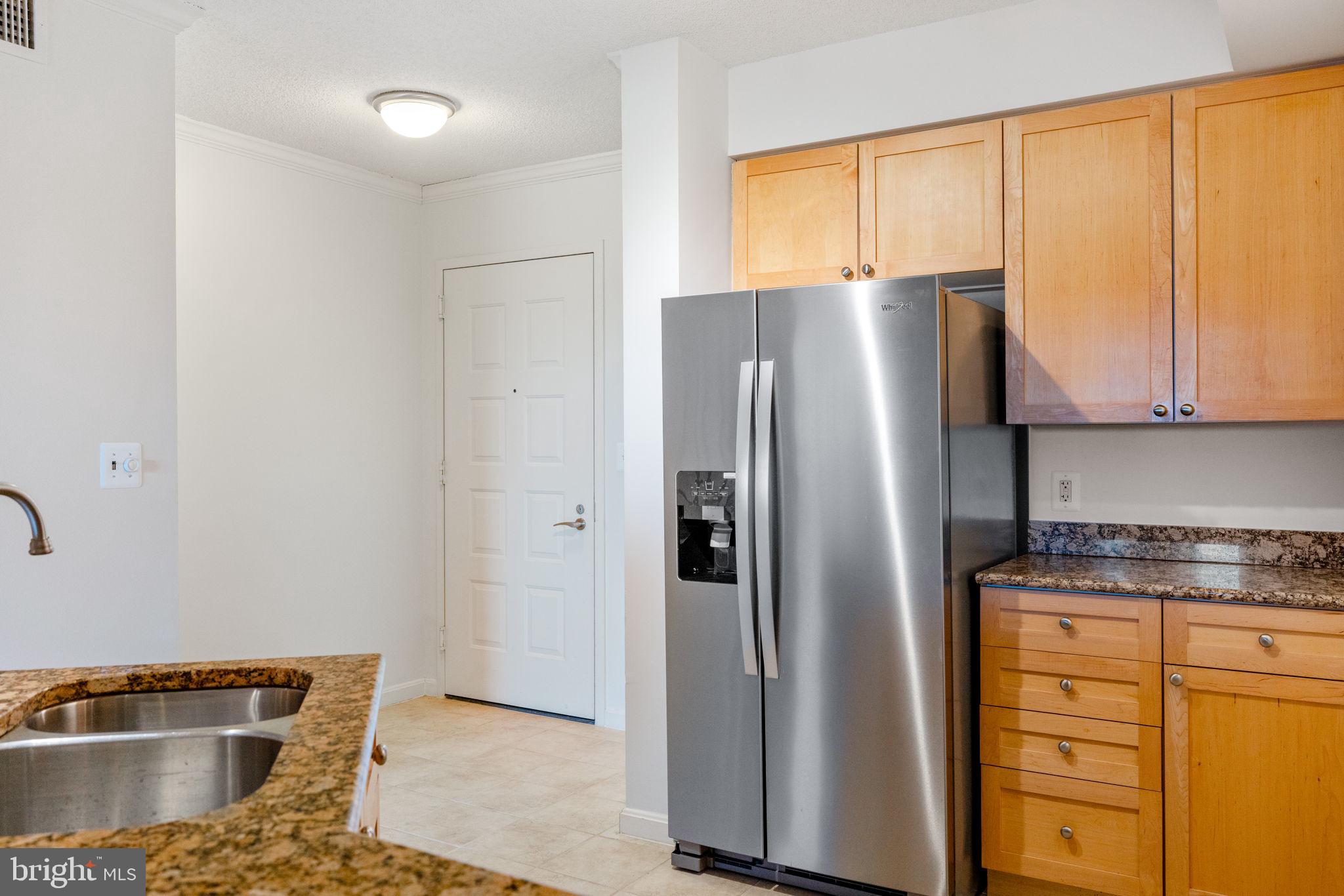 3101 N HAMPTON DR #616