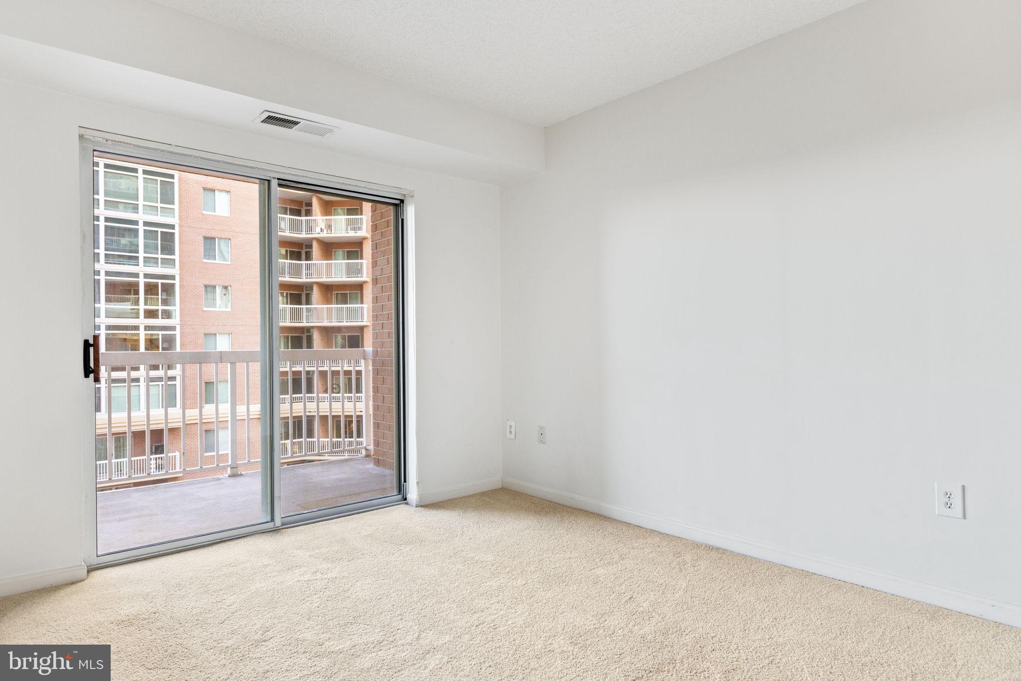 3101 N HAMPTON DR #616