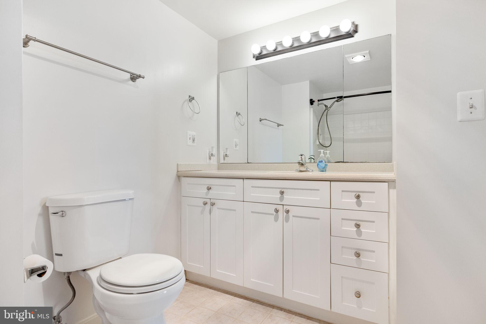 3101 N HAMPTON DR #616