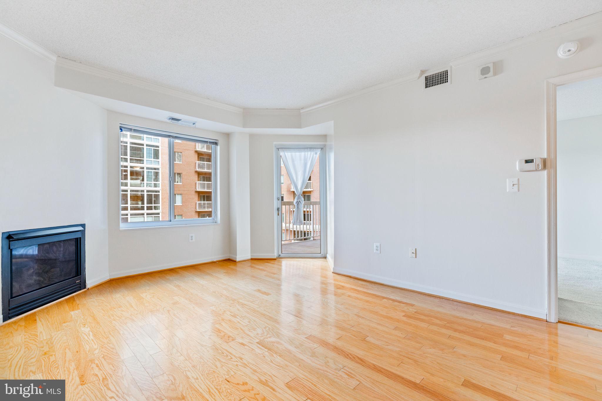 3101 N HAMPTON DR #616