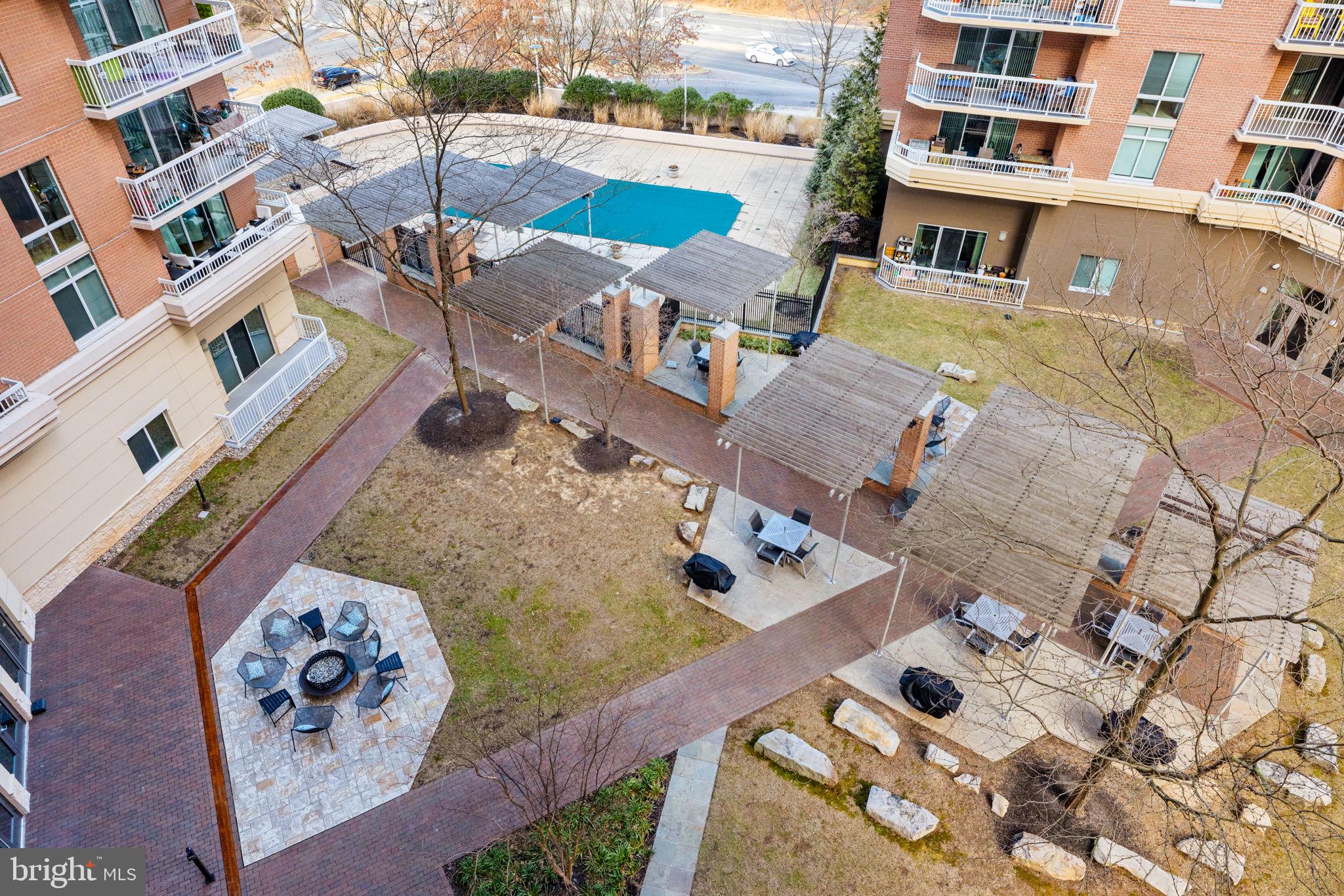 3101 N HAMPTON DR #616