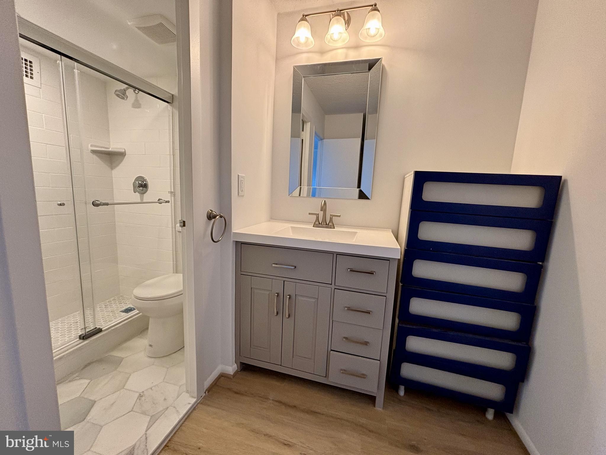 2500 N VAN DORN ST N #1417