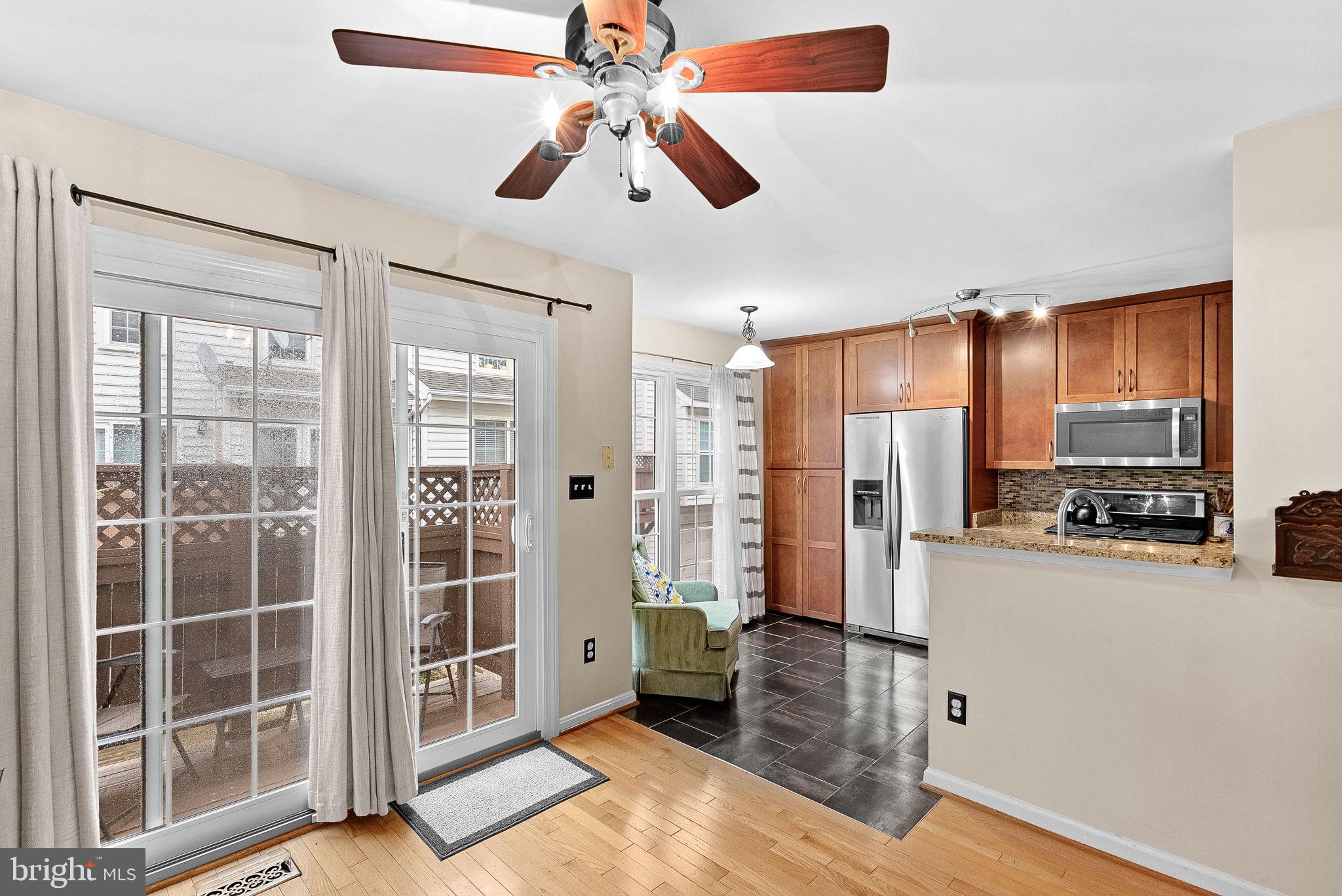 2466 Garnett Dr