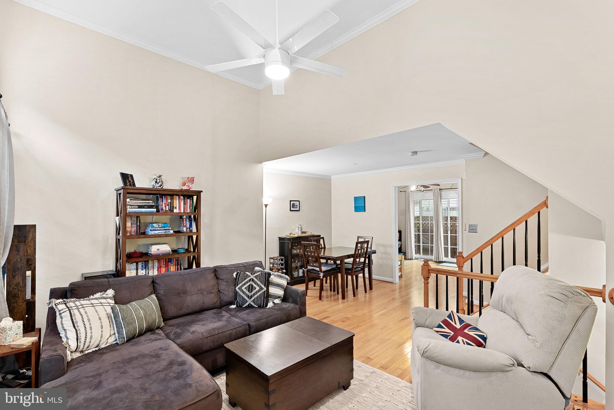 2466 Garnett Dr