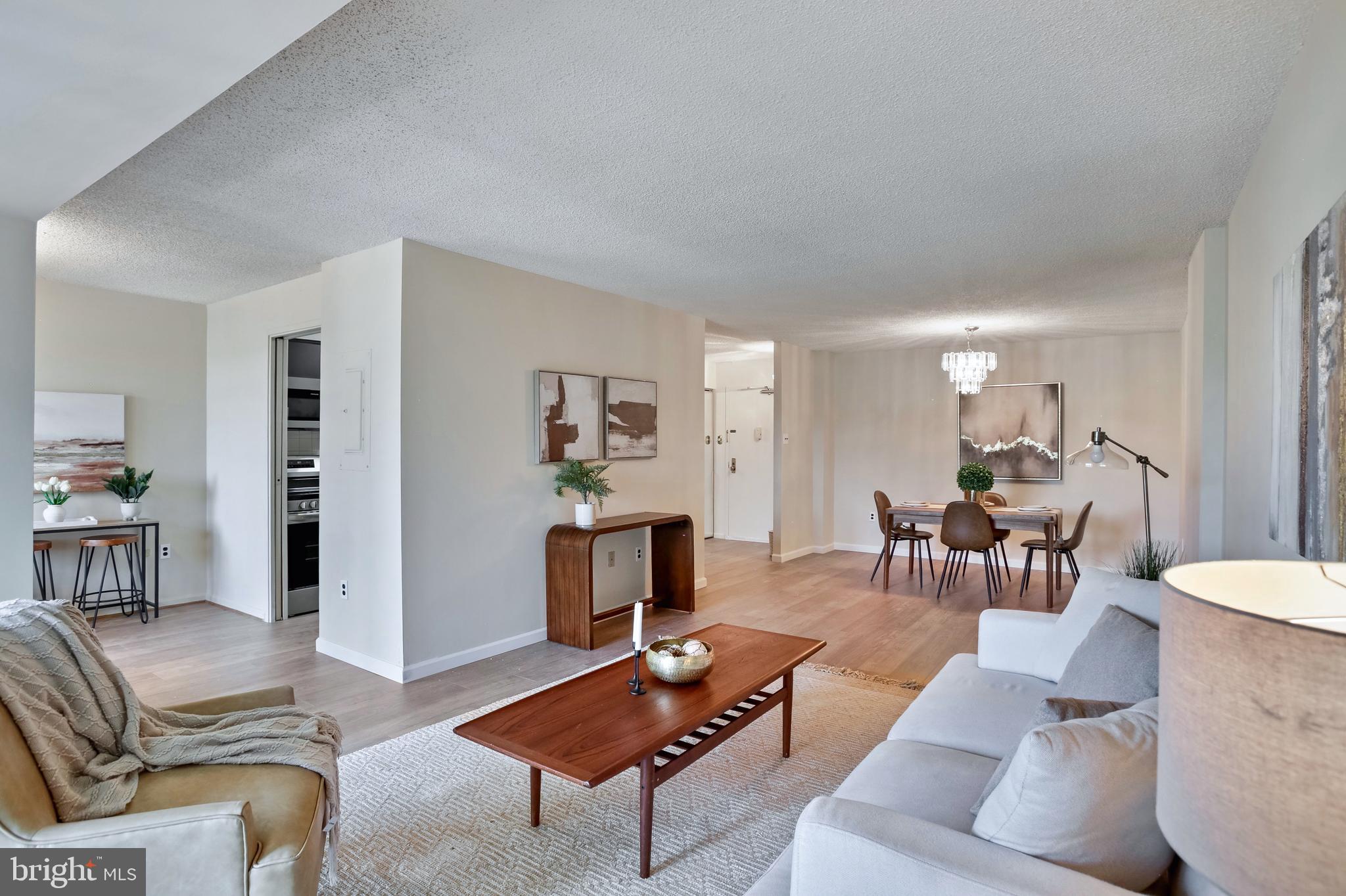 5300 Holmes Run Pkwy #407