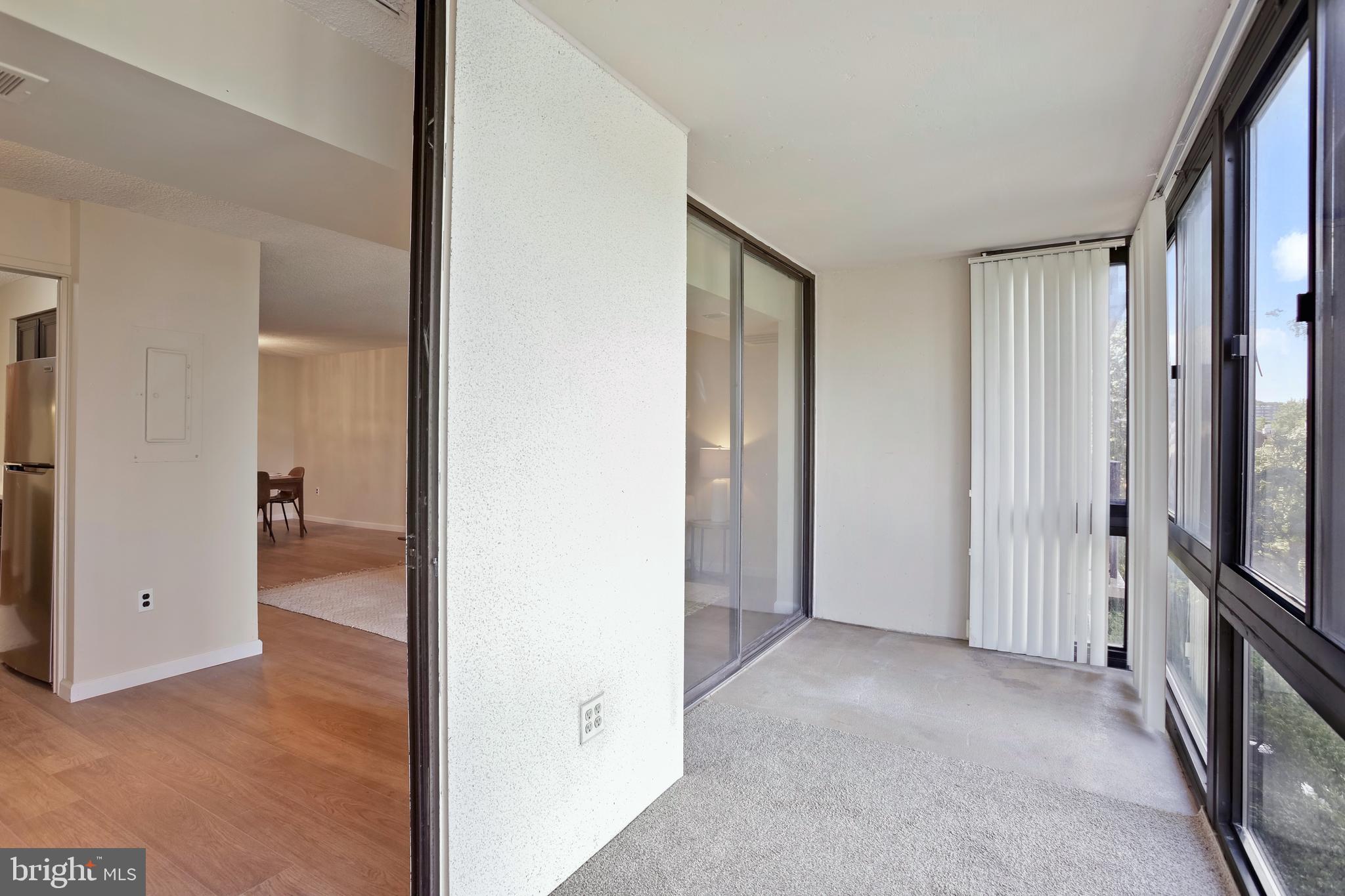 5300 Holmes Run Pkwy #407