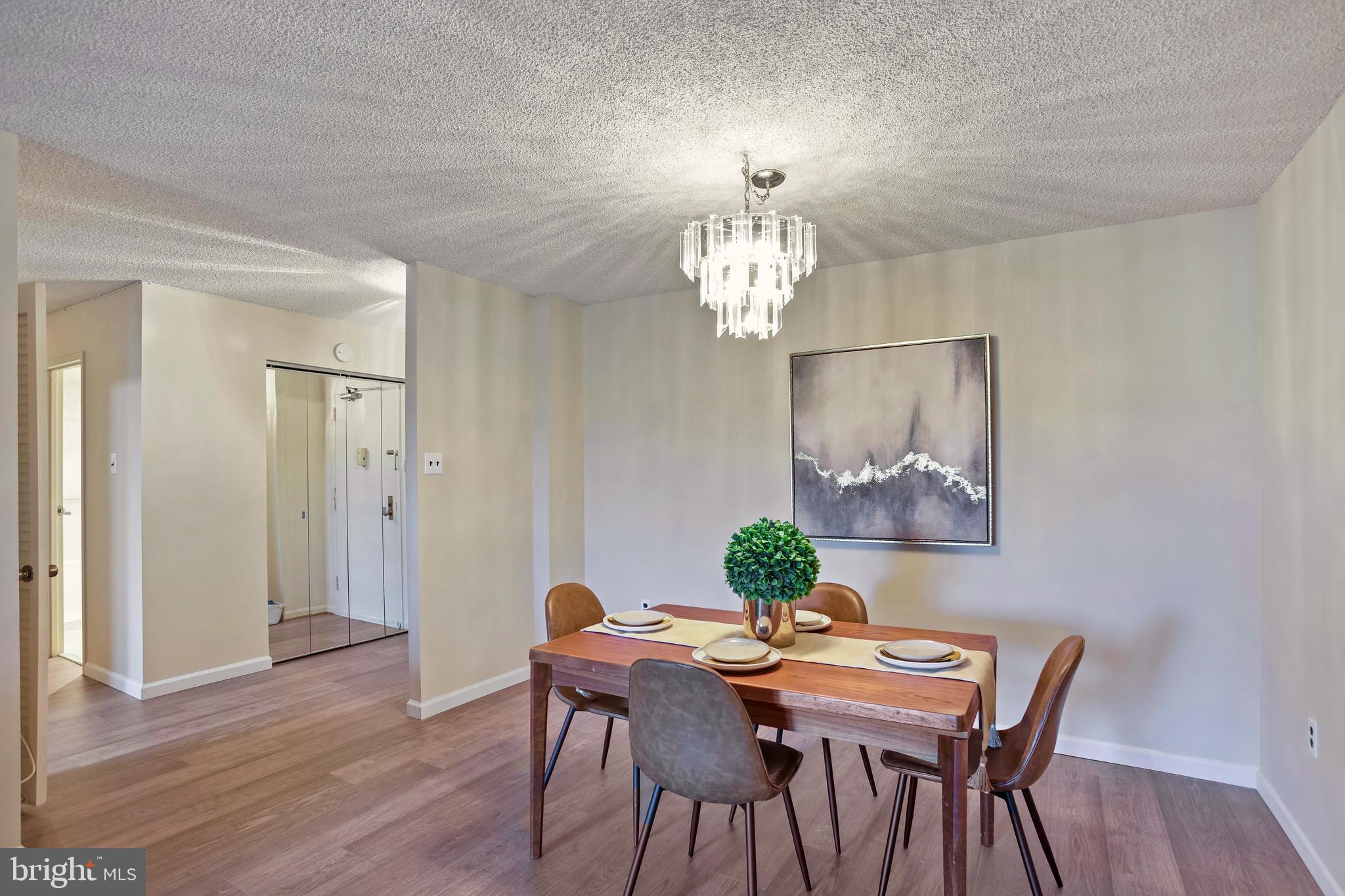 5300 Holmes Run Pkwy #407