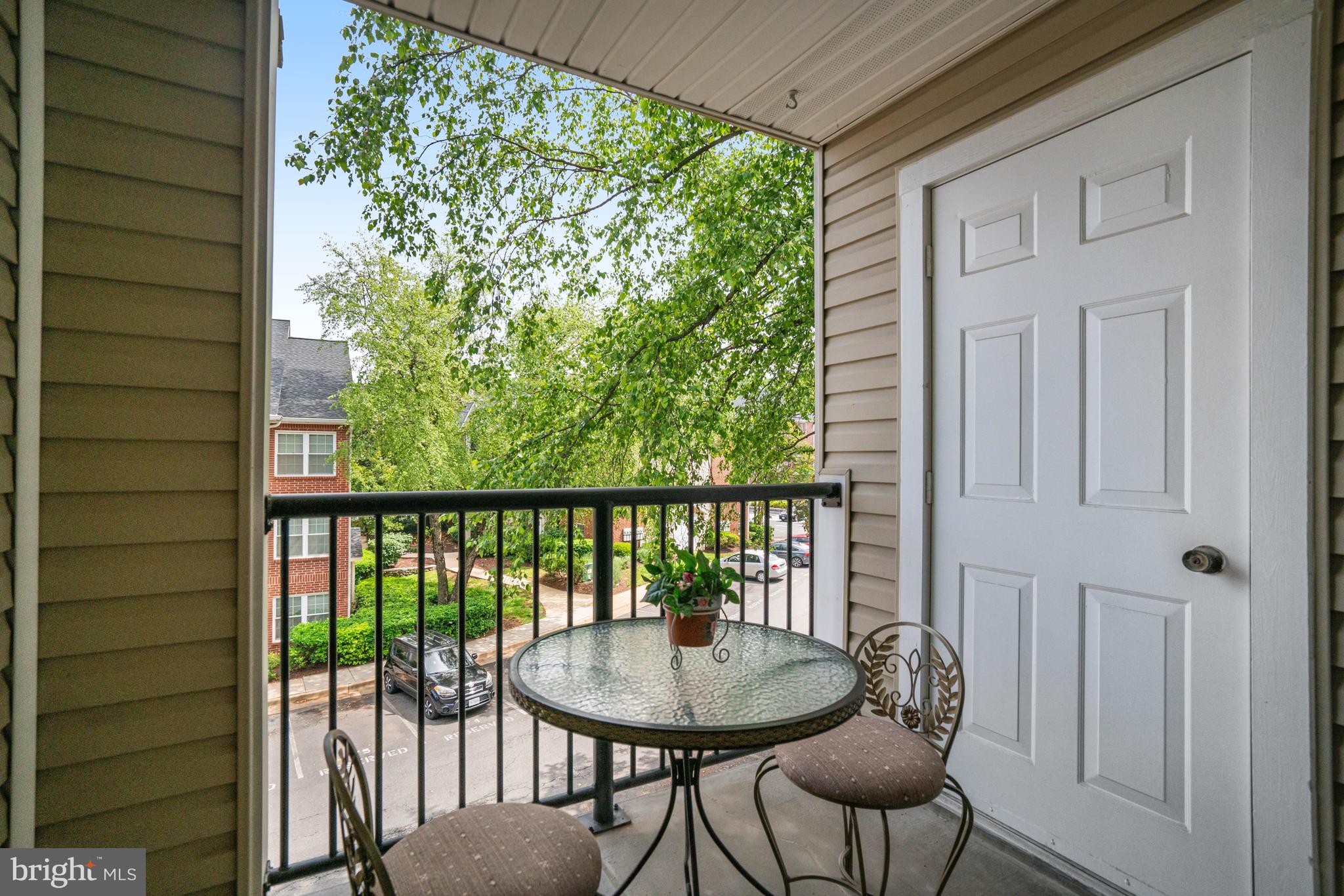 3303 Wyndham Cir #348