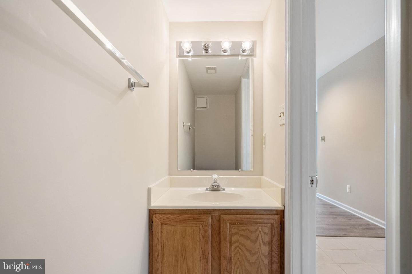 1206 Dartmouth Rd