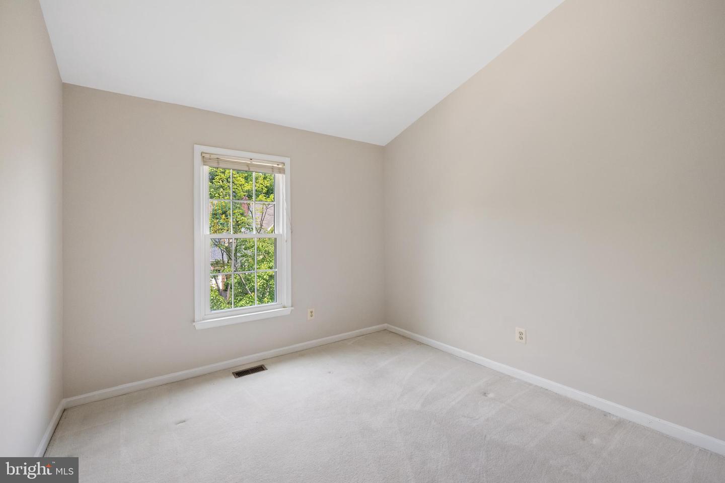 1206 Dartmouth Rd