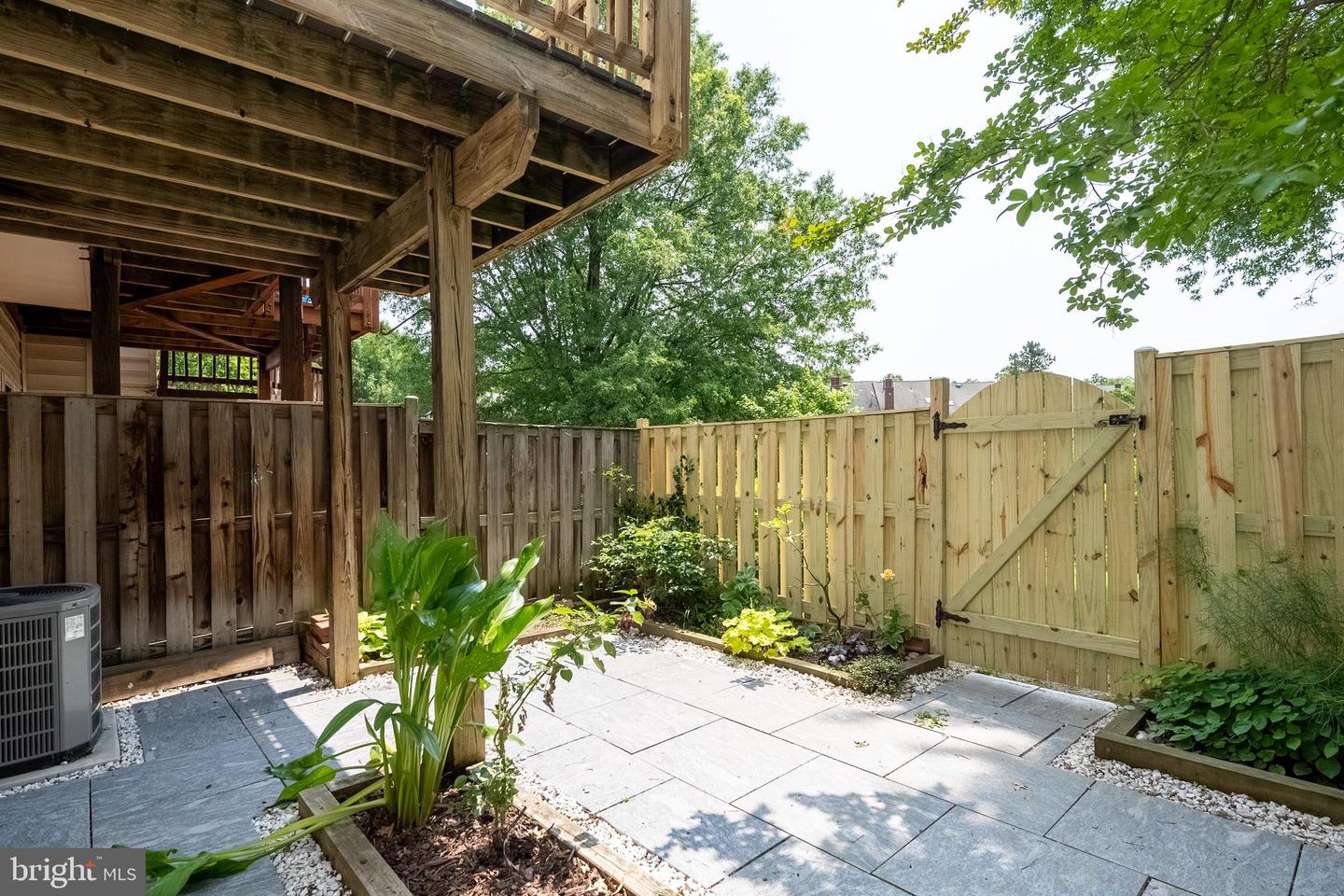 1206 Dartmouth Rd
