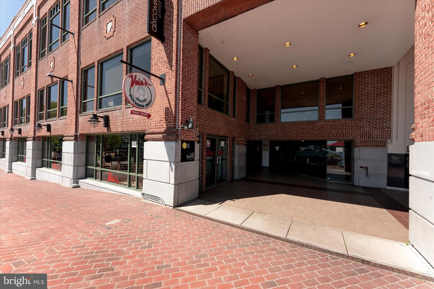 733 S Fayette St