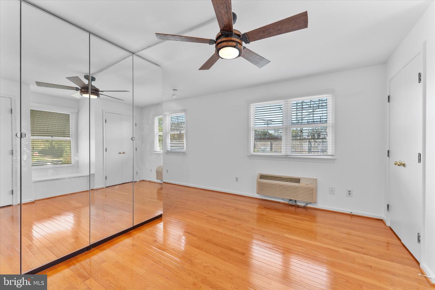 733 S Fayette St