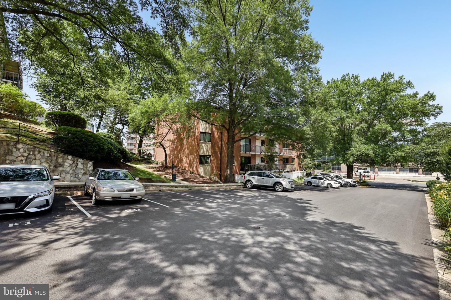 3300 S 28th St #403